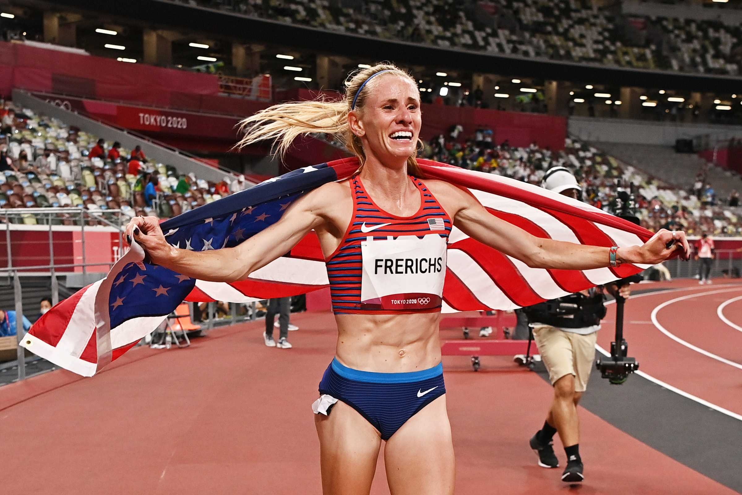 Courtney Frerichs, UMKC runner, Silver medal, 4statenews, 2400x1600 HD Desktop