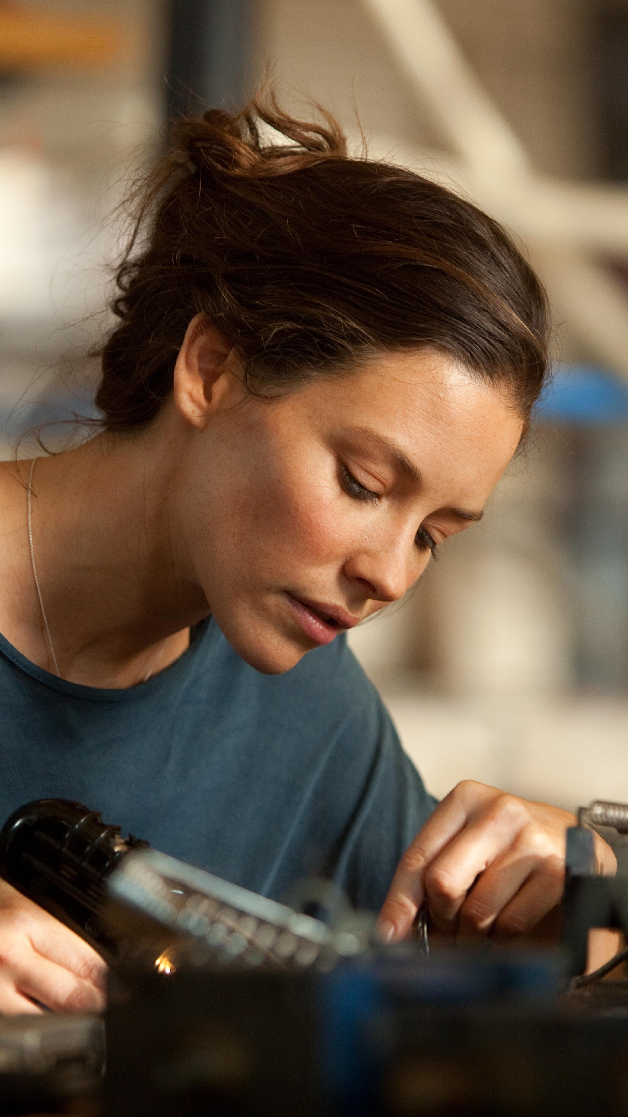 Evangeline Lilly, Real Steel, Actress, Brunette, 2160x3840 4K Phone