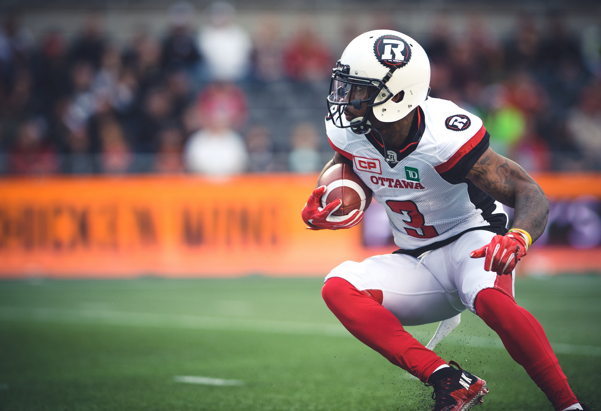 Travon Van, Canadian Football Wallpaper, 2050x1400 HD Desktop