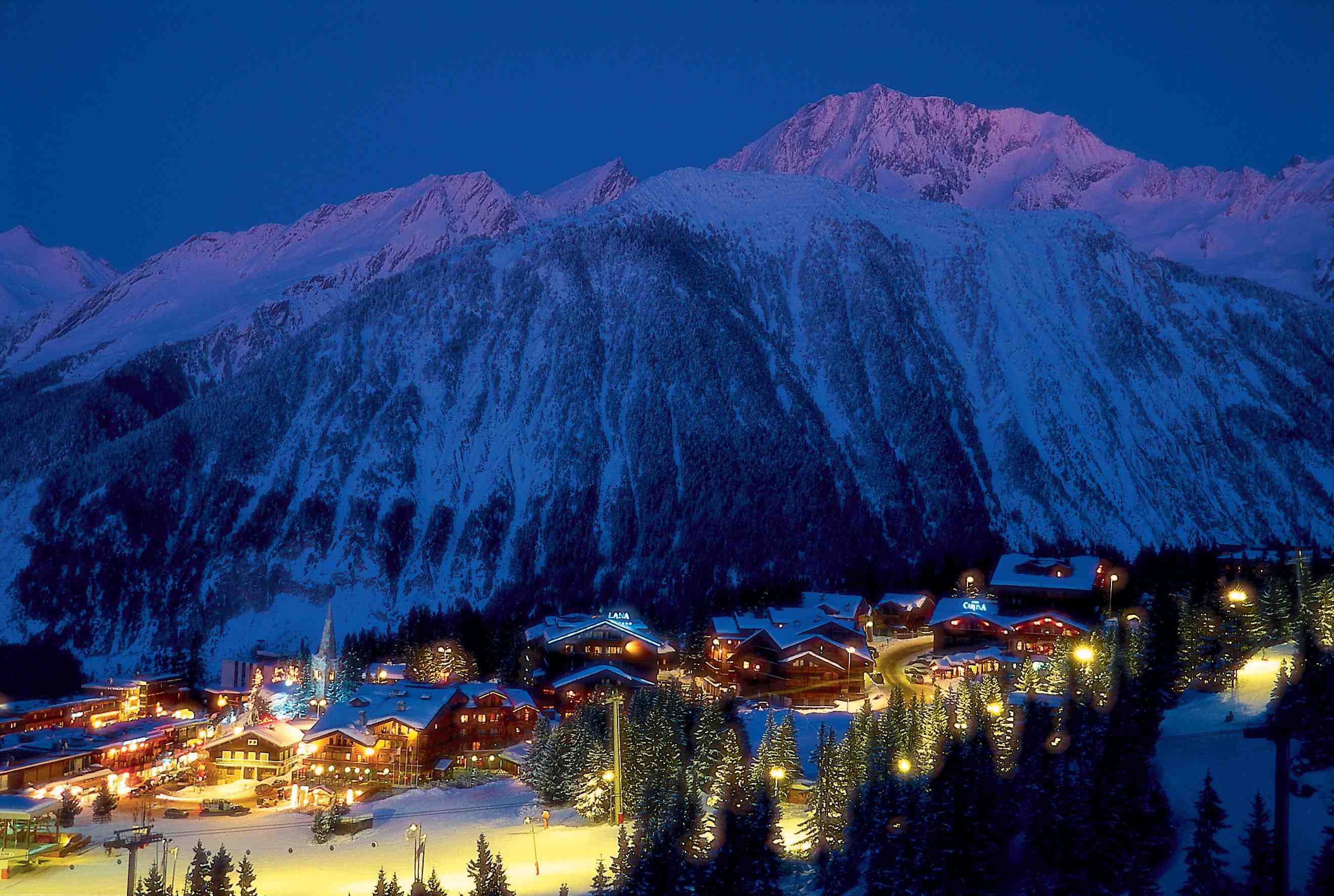 Nightscape, Courchevel Wallpaper, 2640x1780 HD Desktop