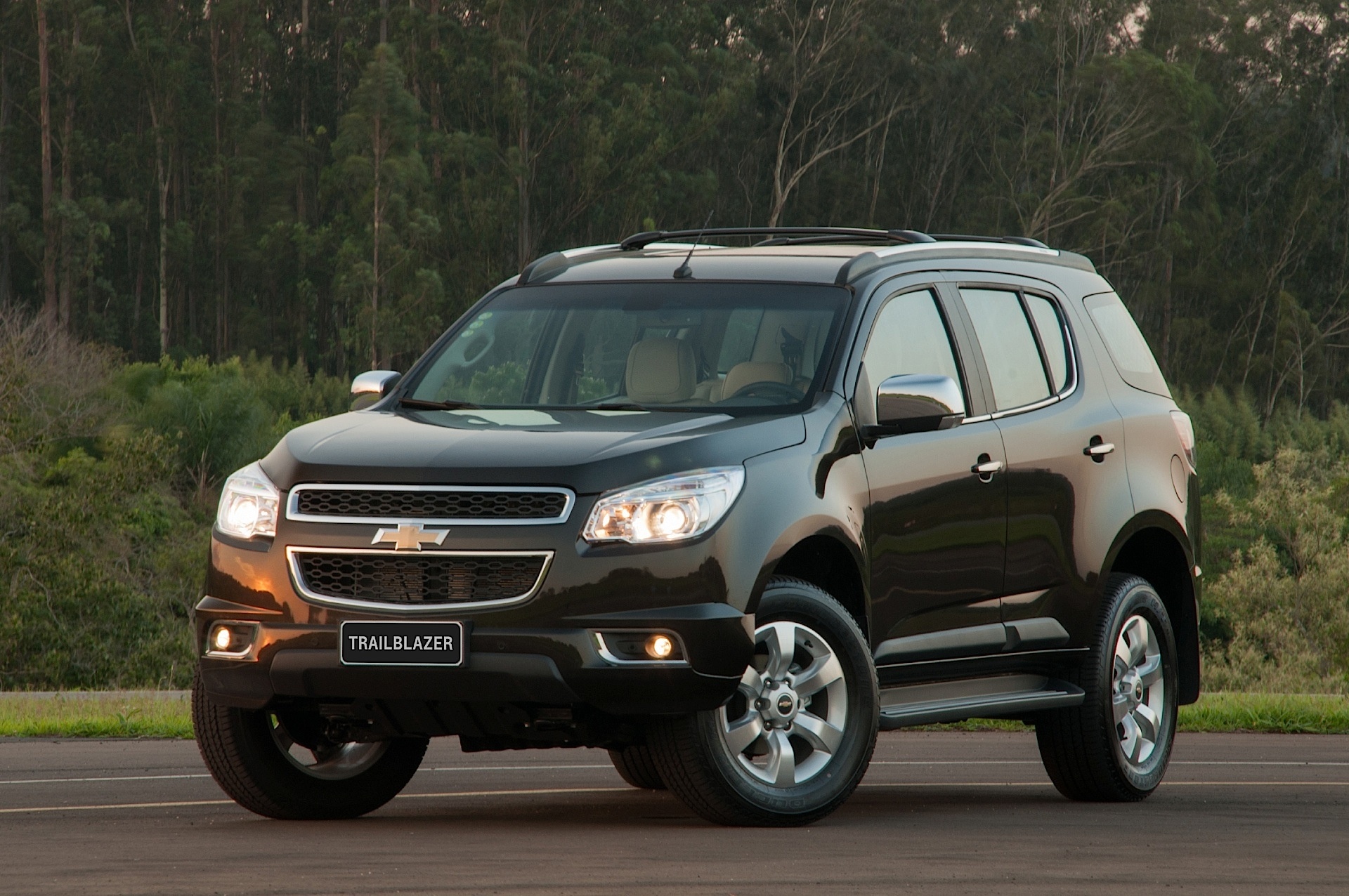 Gen II (2012), Chevrolet Trailblazer Wallpaper, 1920x1280 HD Desktop