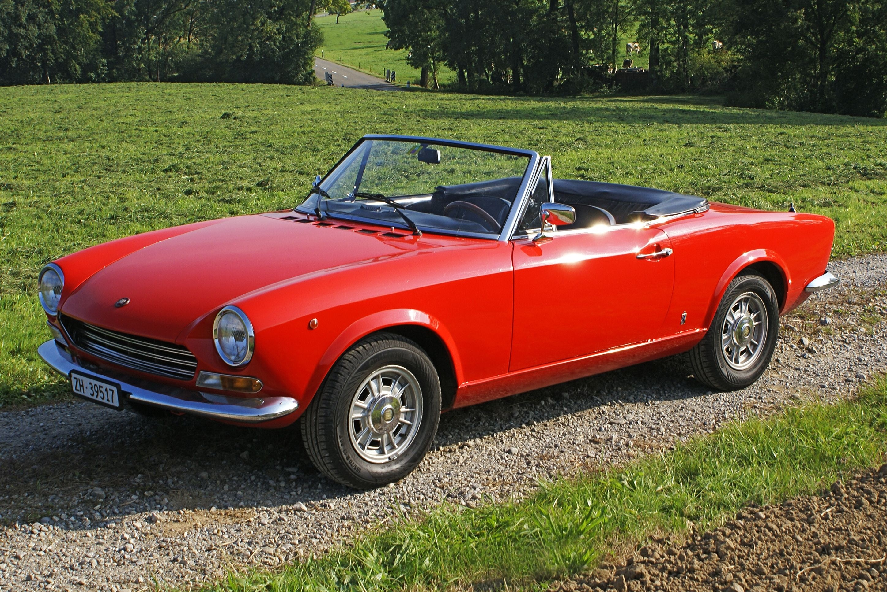 1972 Model, Fiat 124 Spider Wallpaper, 2900x1940 HD Desktop