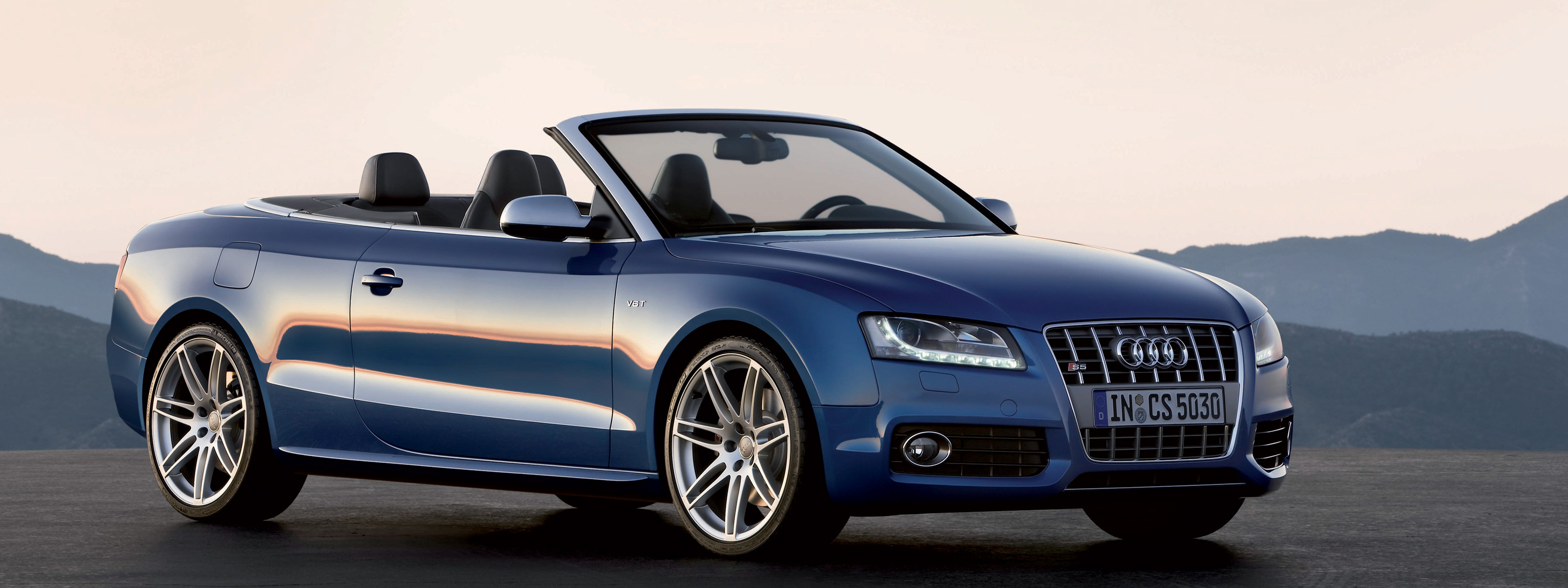 Audi S5, Dual monitor car wallpaper, 3200x1200 Dual Screen Desktop