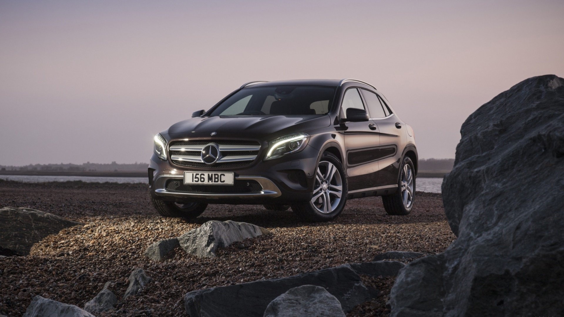 Mercedes-Benz GLA, Classy and sleek, High-quality wallpapers, Luxury vehicle, 1920x1080 Full HD Desktop