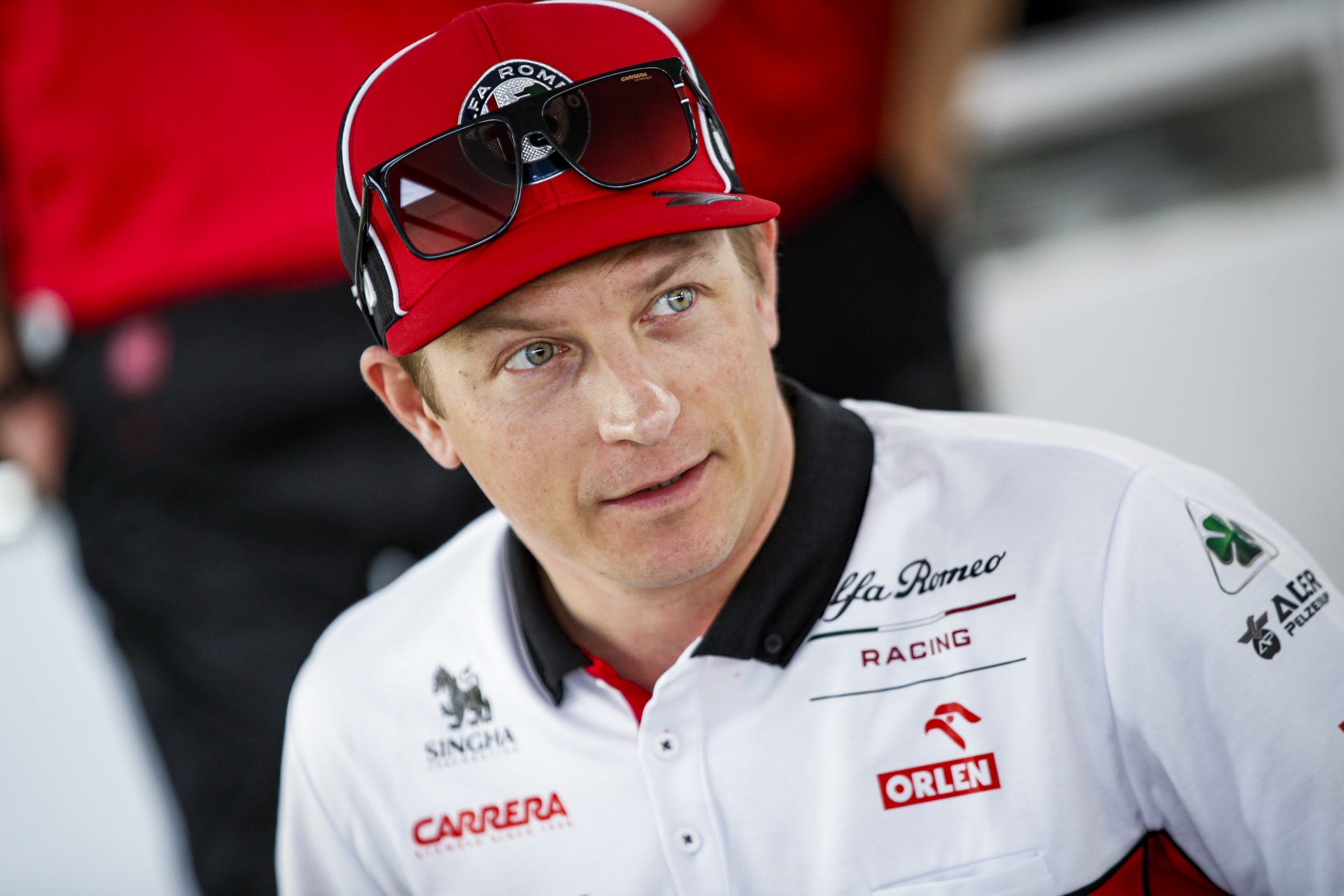 Kimi Raikkonen, Early F1 salary, Personal indulgences, Luxurious lifestyle, 2560x1710 HD Desktop