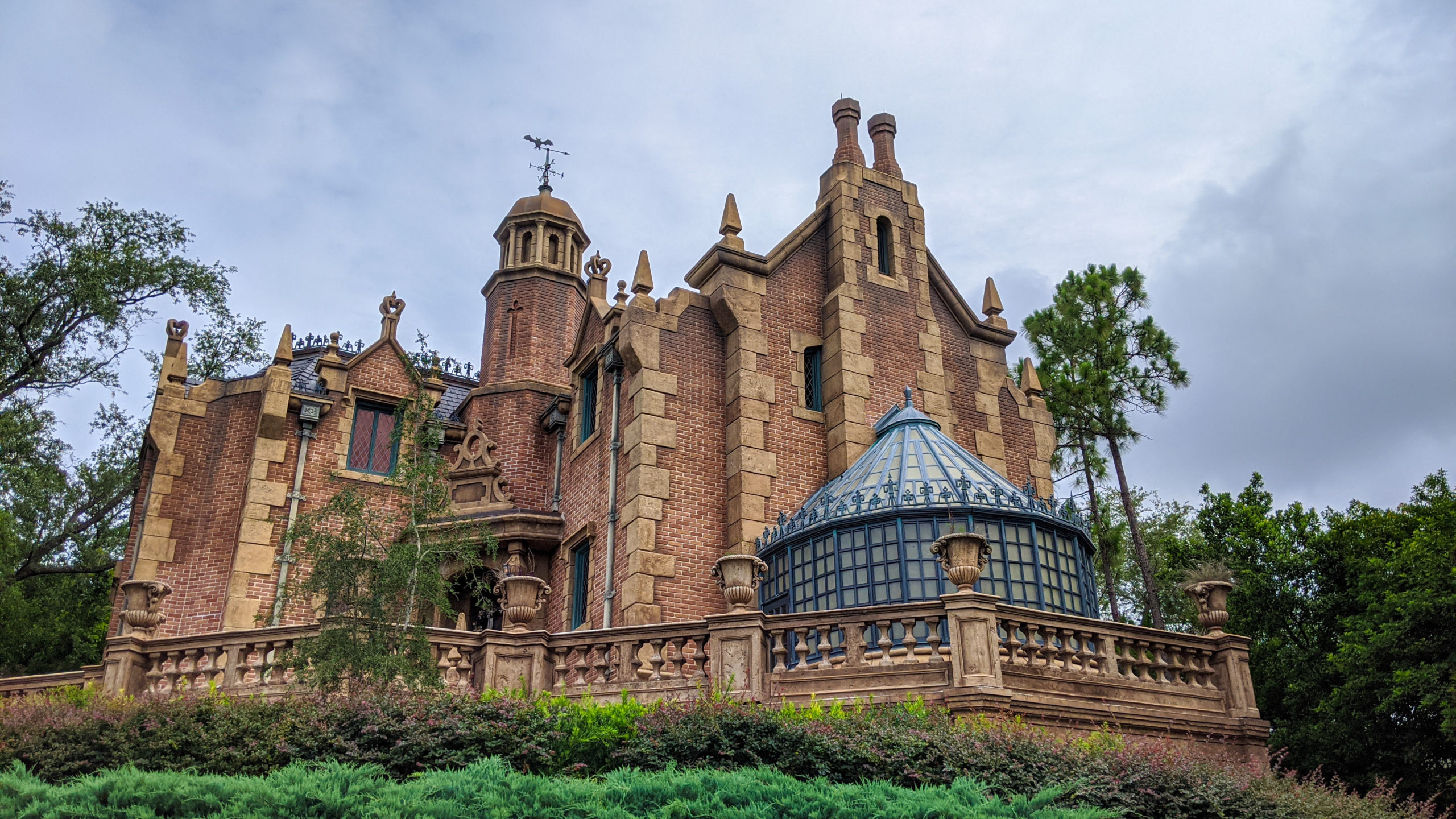 Haunted Mansion, Magic Kingdom, Return, Props, 2560x1440 HD Desktop