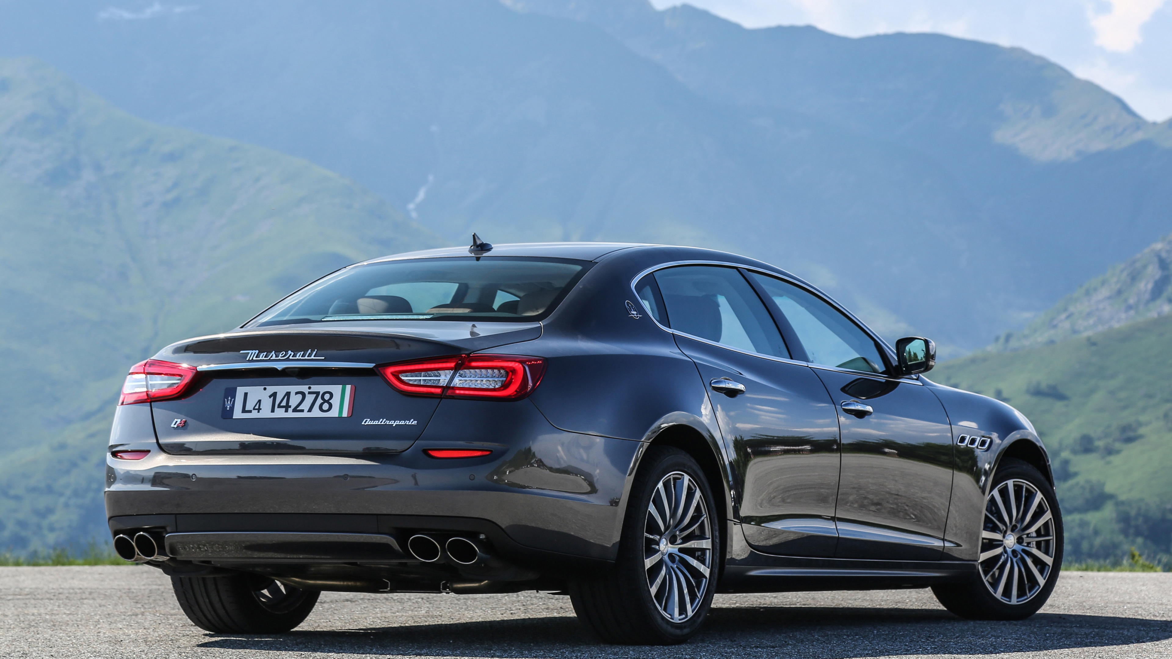 Q4 Edition, Maserati Quattroporte Wallpaper, 3840x2160 4K Desktop