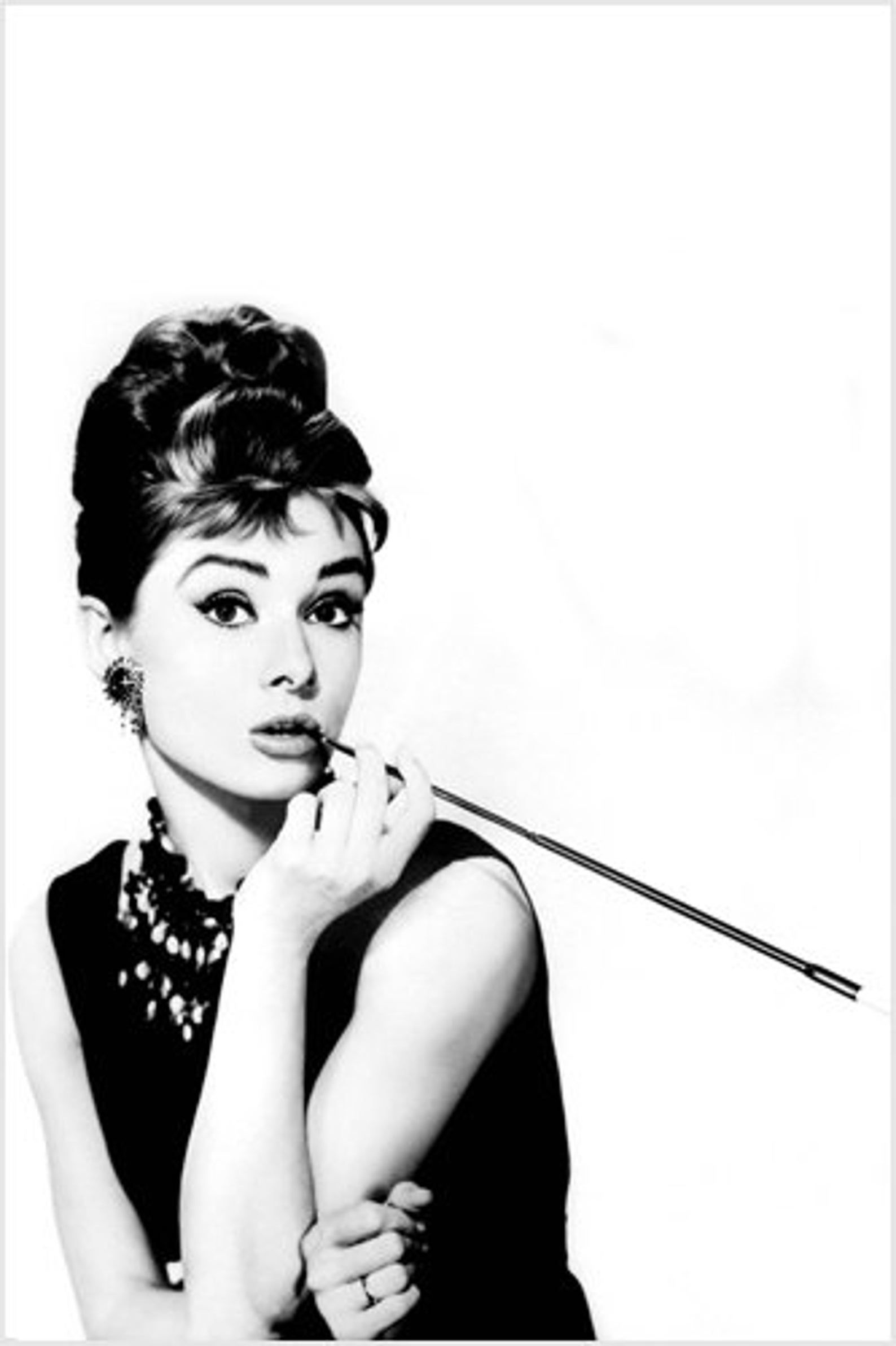 Breakfast at Tiffany's, Audrey Hepburn Wallpaper, 1590x2390 HD Phone