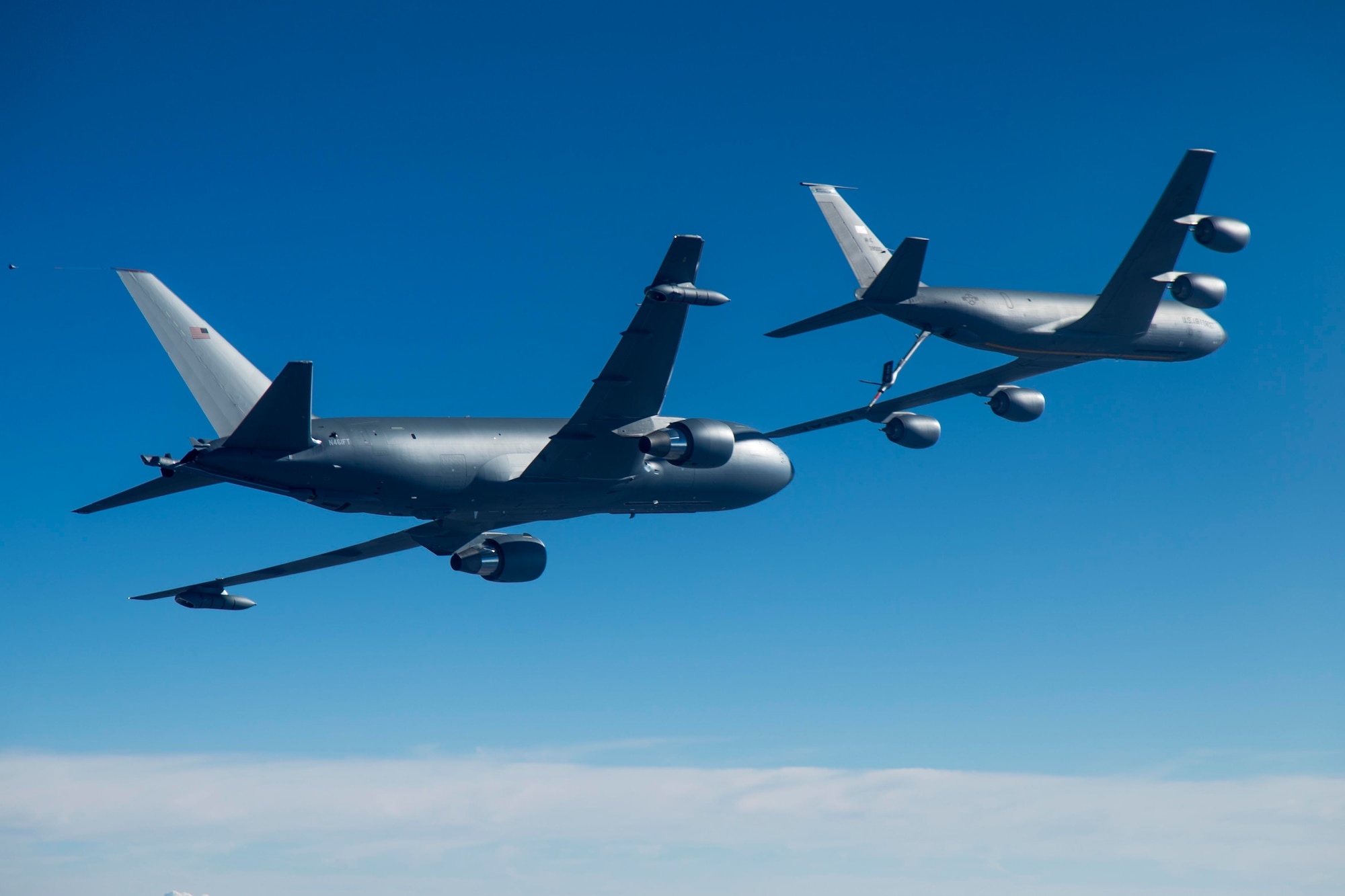 KC-46 Extender, Fairchild Maintainers, 2000x1340 HD Desktop