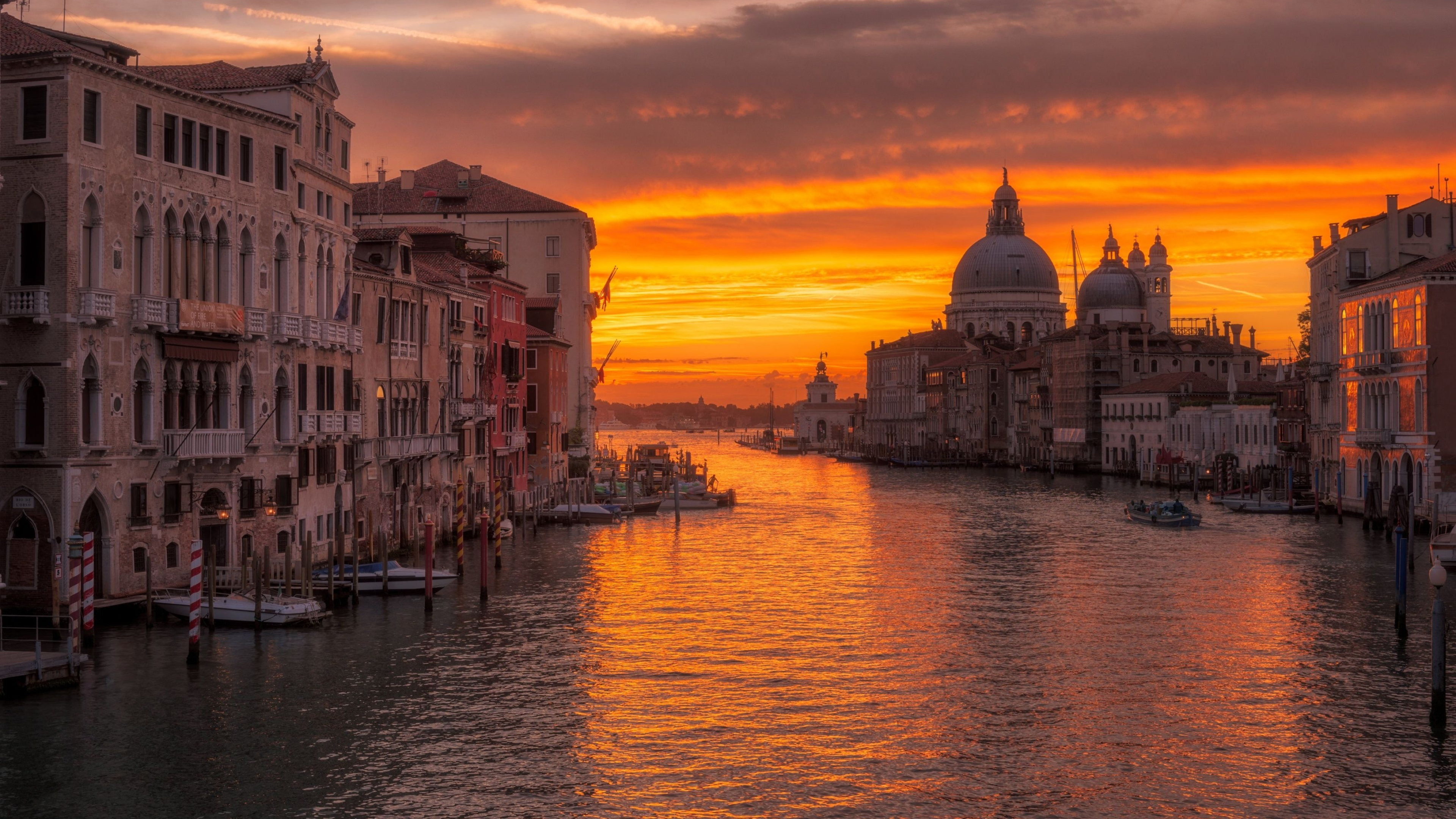 Venice, 4K wallpapers, Venetian gondolas, St. Mark's Square, 3840x2160 4K Desktop