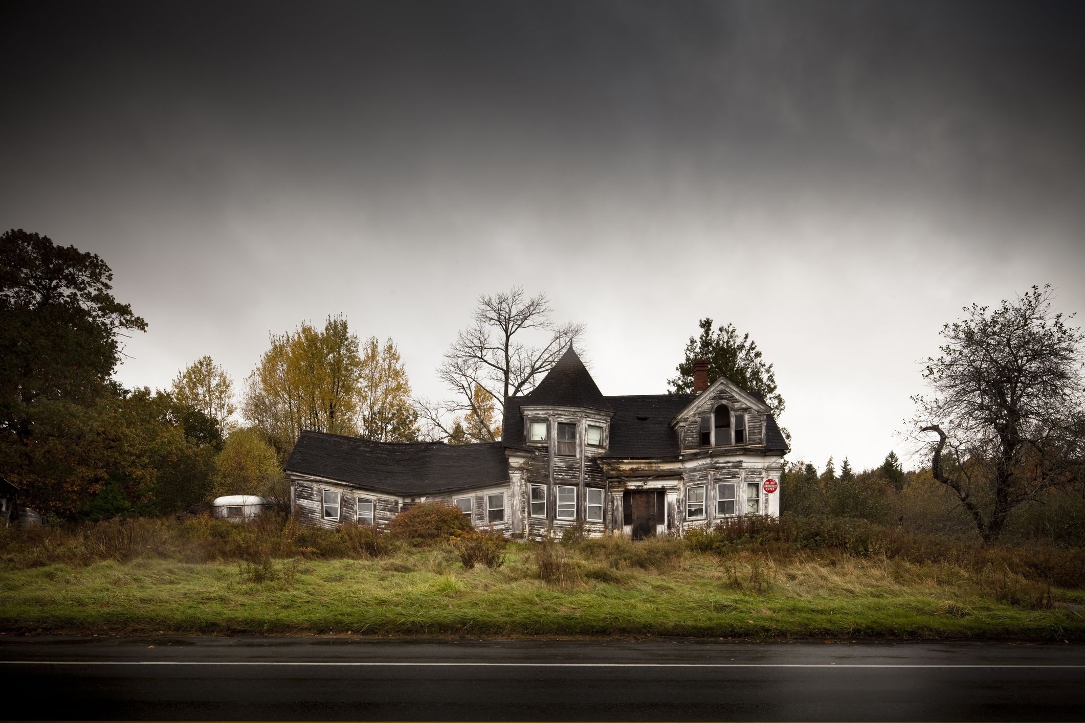 Searsport, Haunted House Wallpaper, 2130x1420 HD Desktop