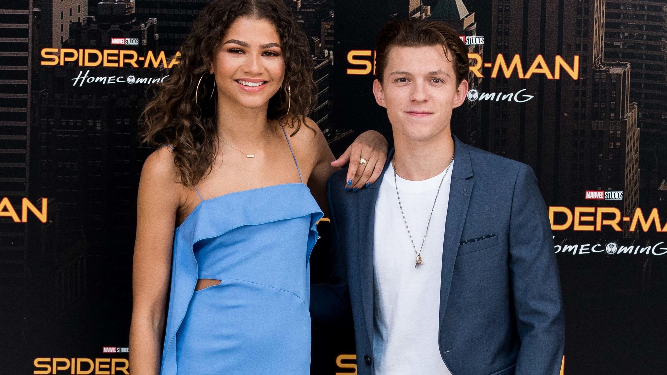 Tom Holland and Zendaya, Shared house, Secretly married, Relationship rumors, 2560x1440 HD Desktop