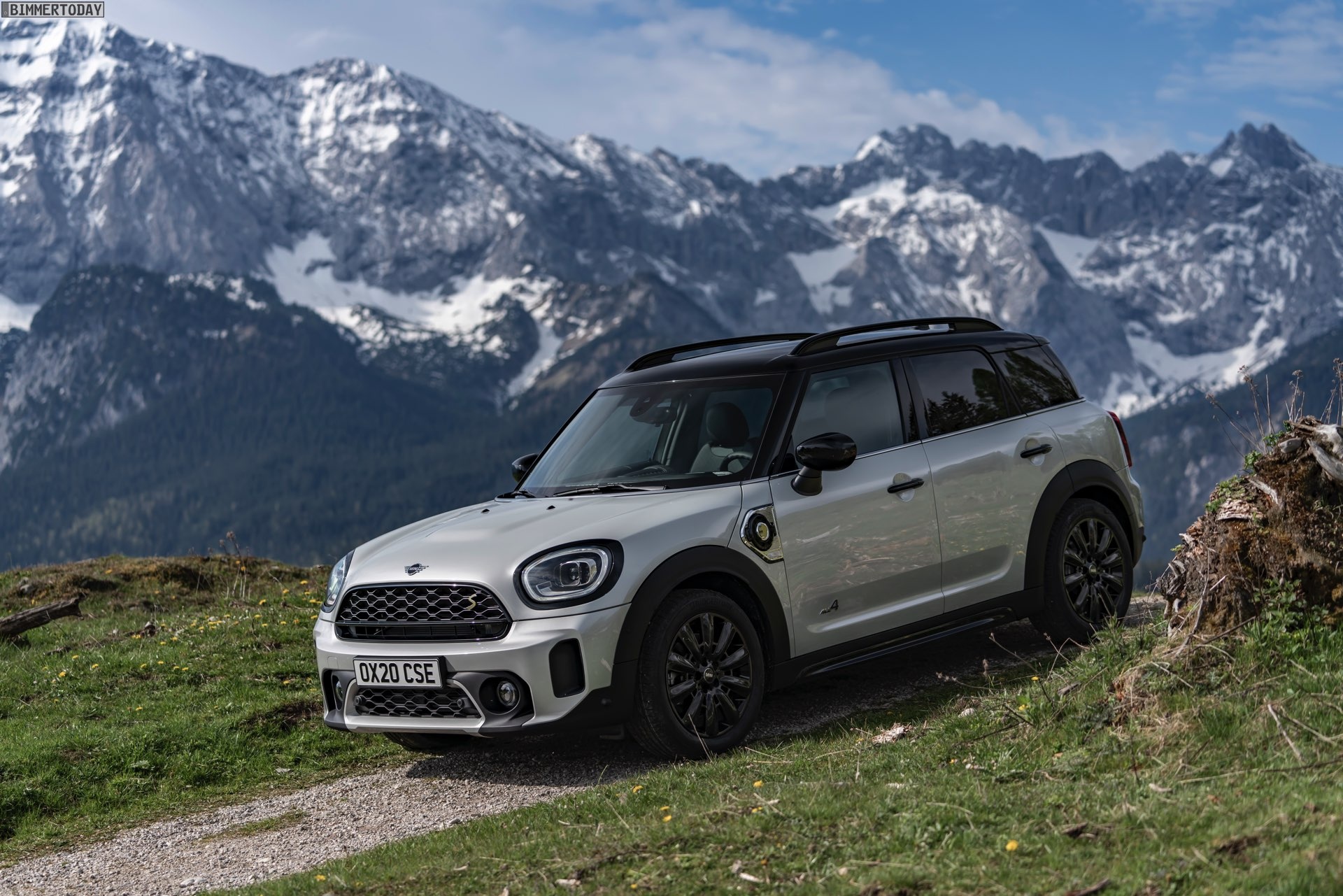 MINI Countryman, Software update, Mini hybrid, 59 statt 60 km, 1920x1290 HD Desktop