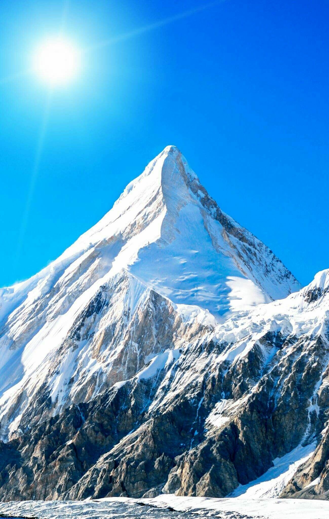 Mount Everest, Mountain landscape, Nature photography, Serene beauty, 1300x2050 HD Phone