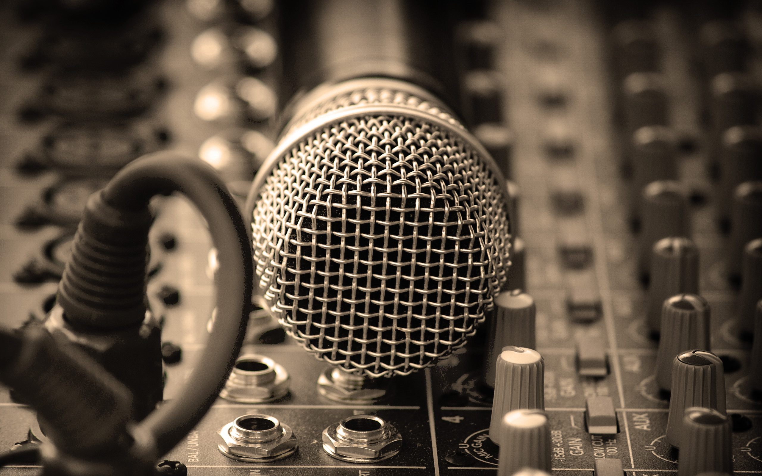 Microphone HD wallpaper, Technology, Music, Entertainment, 2560x1600 HD Desktop