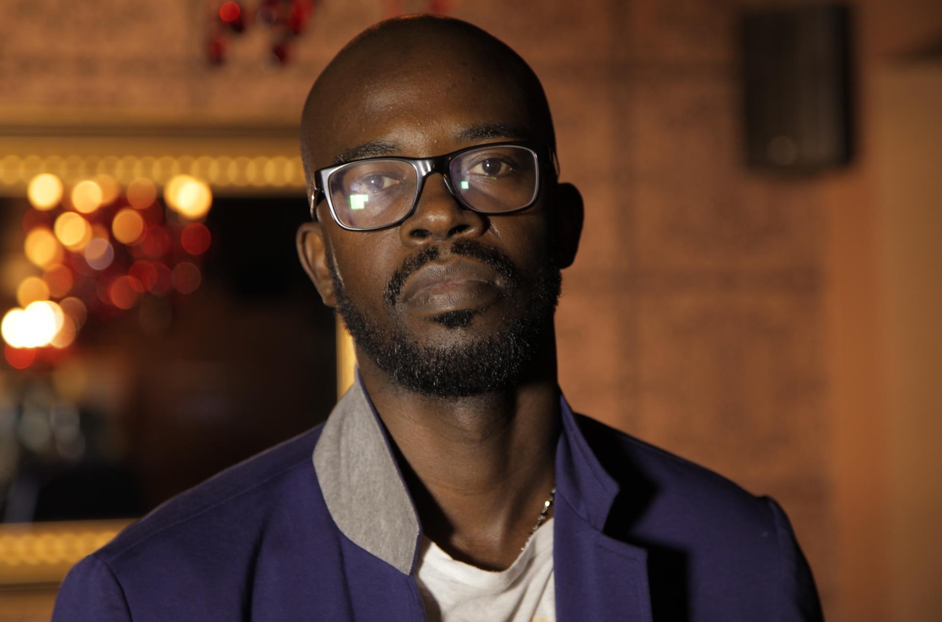 Black Coffee, Live DJ sets, Captivating performances, Video collection, 1920x1270 HD Desktop