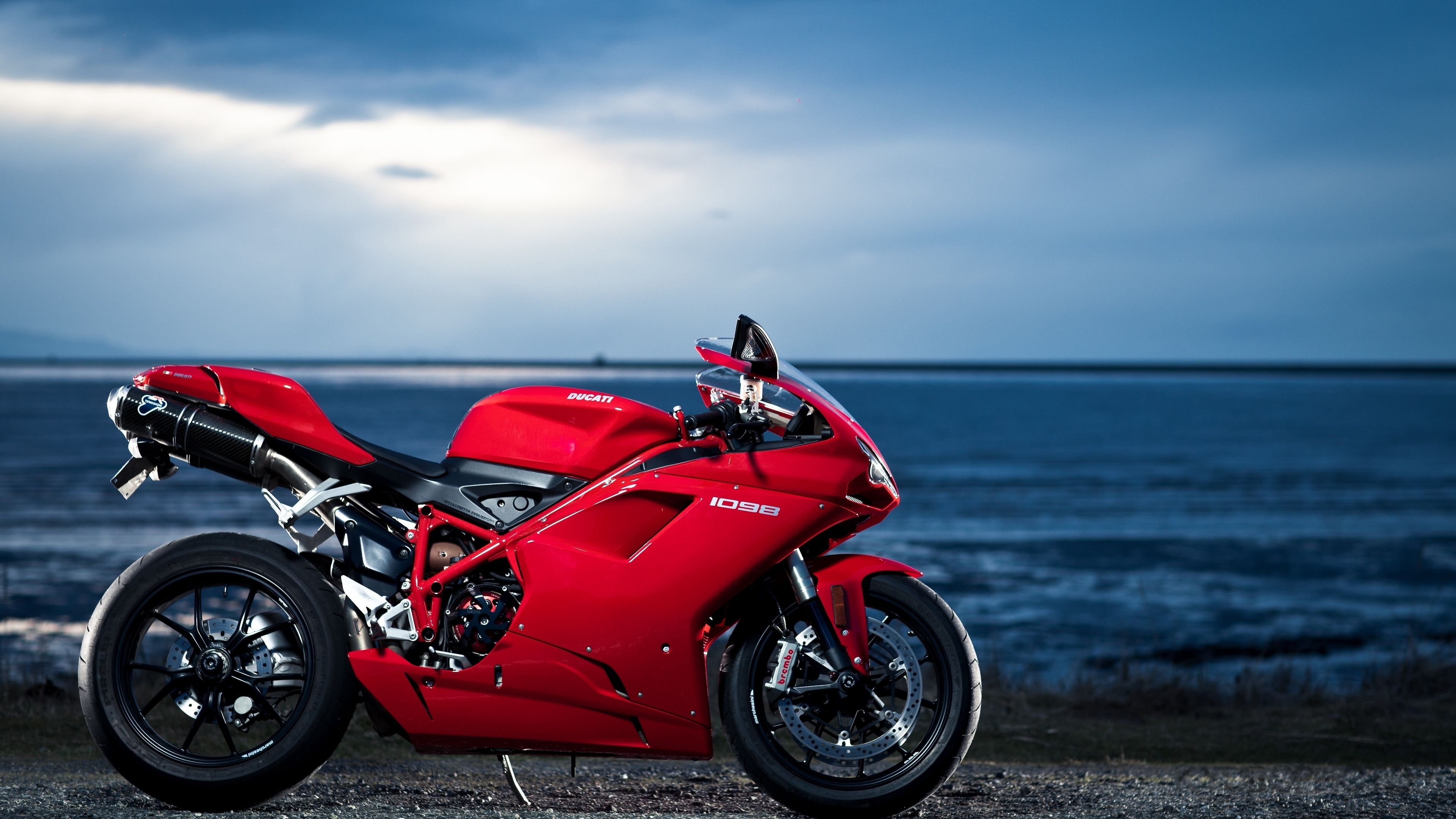 Ducati 1198, Street Bikes Wallpaper, 3840x2160 4K Desktop