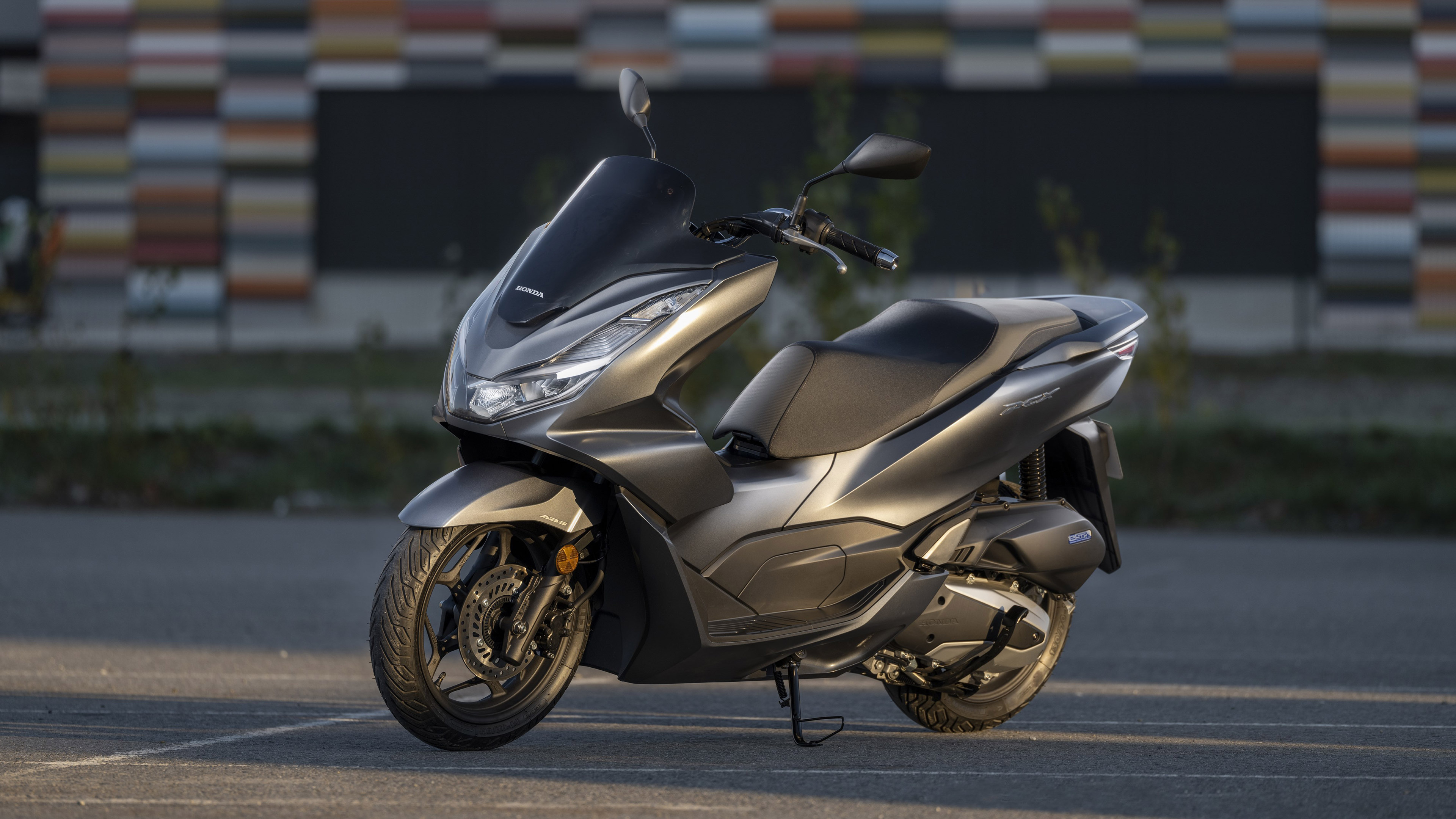 Honda PCX125, 2021 model, CED, 3840x2160 4K Desktop