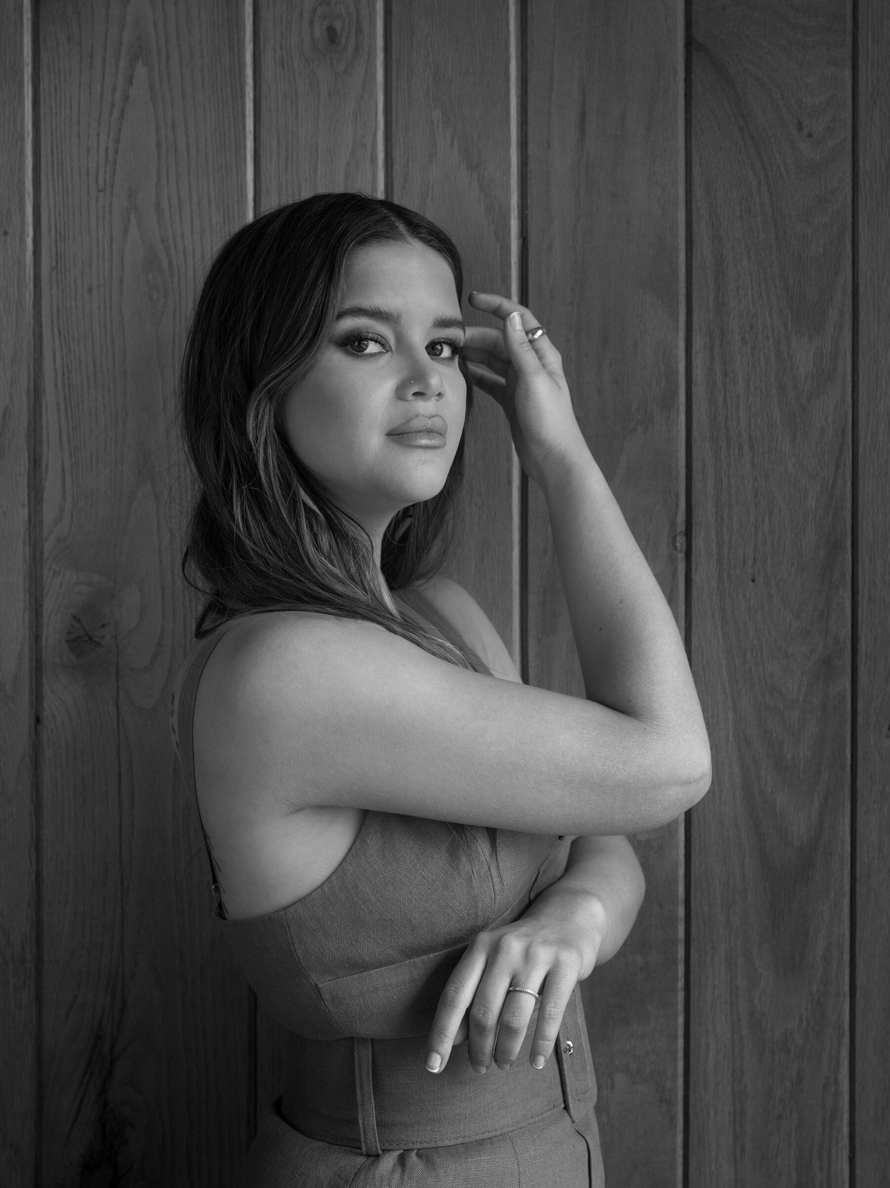 Maren Morris, Pop hitmaker, Captivating music, Rising star, 1800x2410 HD Phone