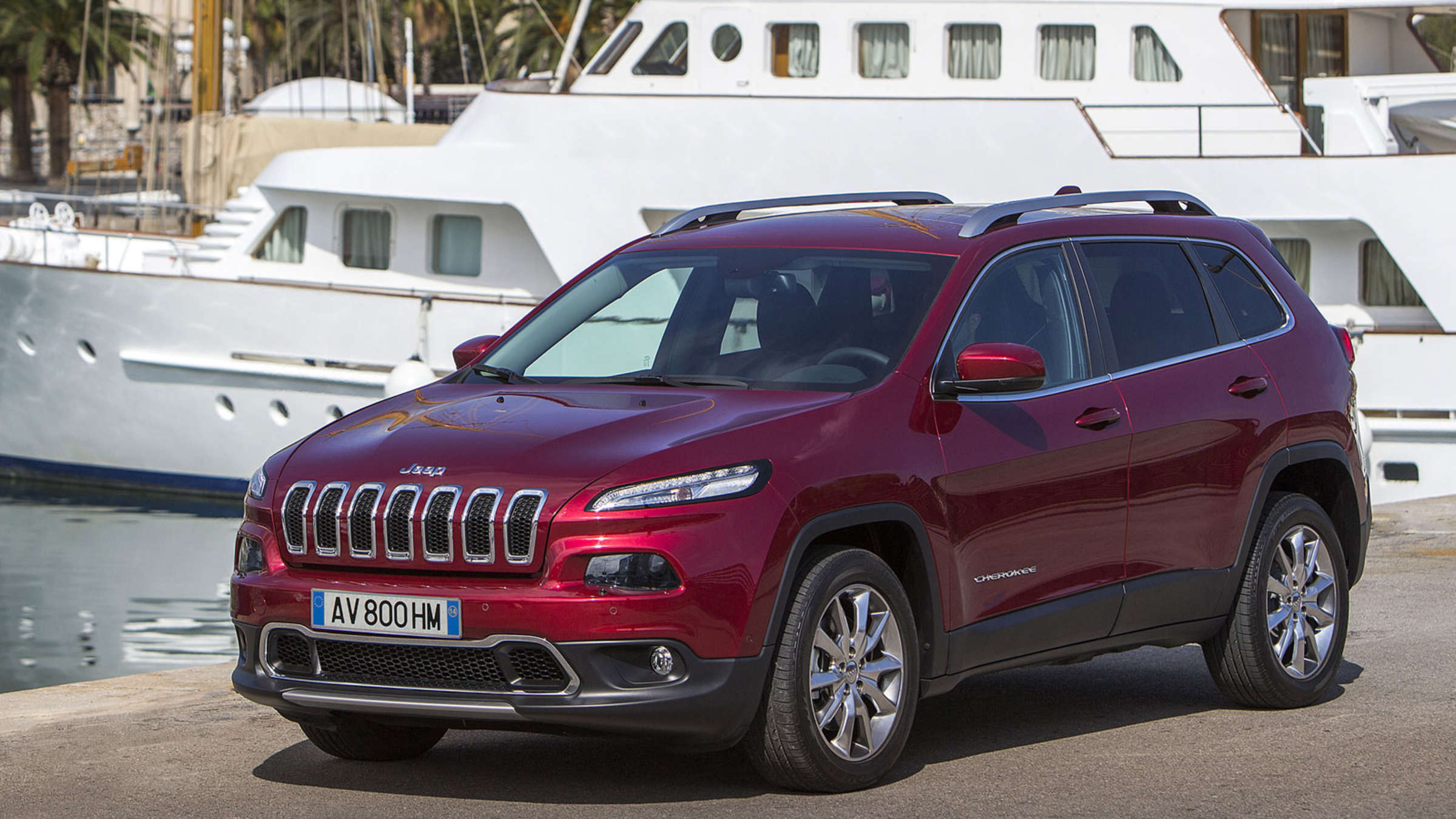 Jeep Cherokee, Versatile SUV, Trailblazing capability, Rugged exterior, 2400x1350 HD Desktop