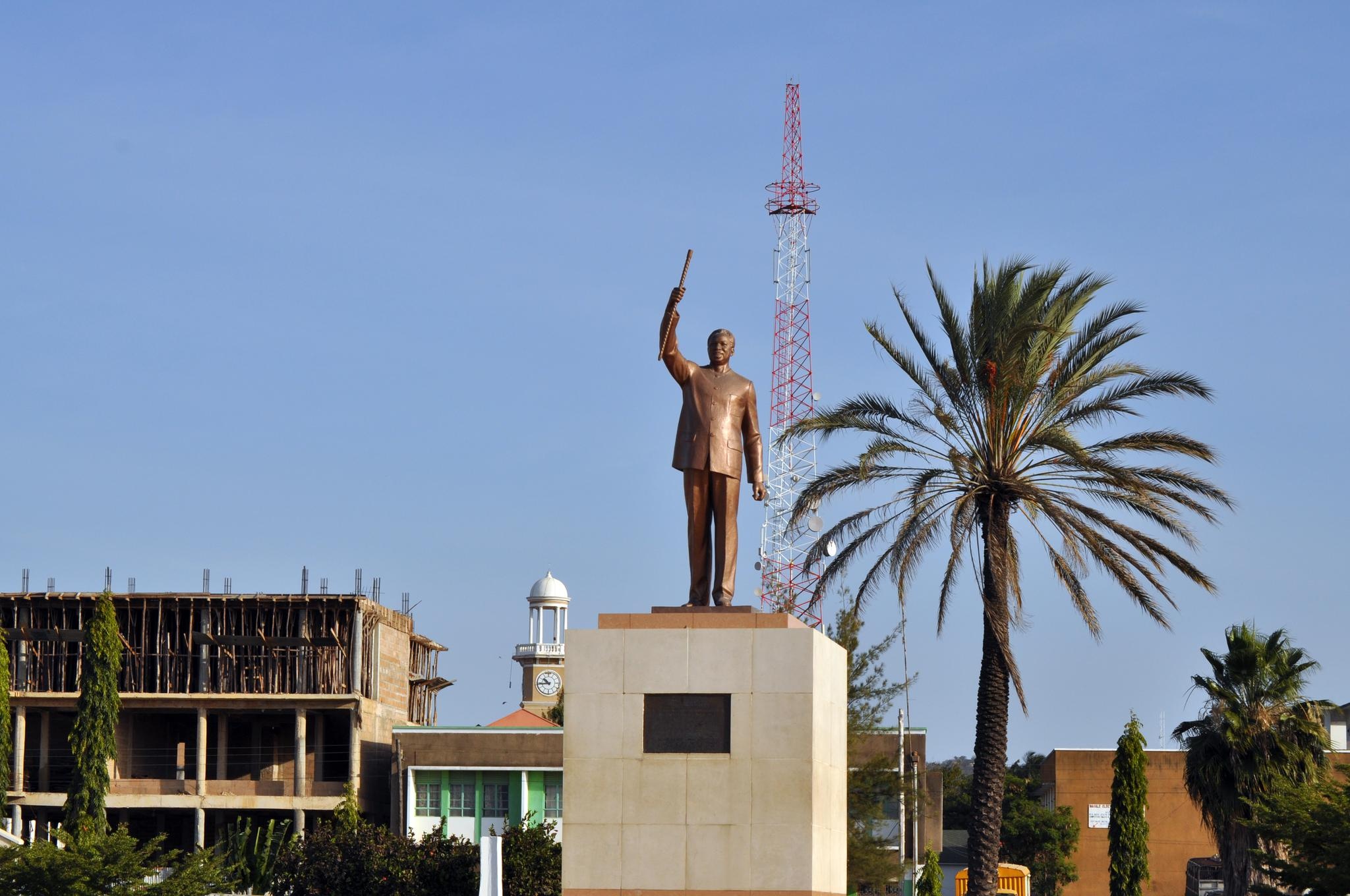 Dodoma, Tanzanian parliament, Owl symbol, Meaningful, 2050x1360 HD Desktop