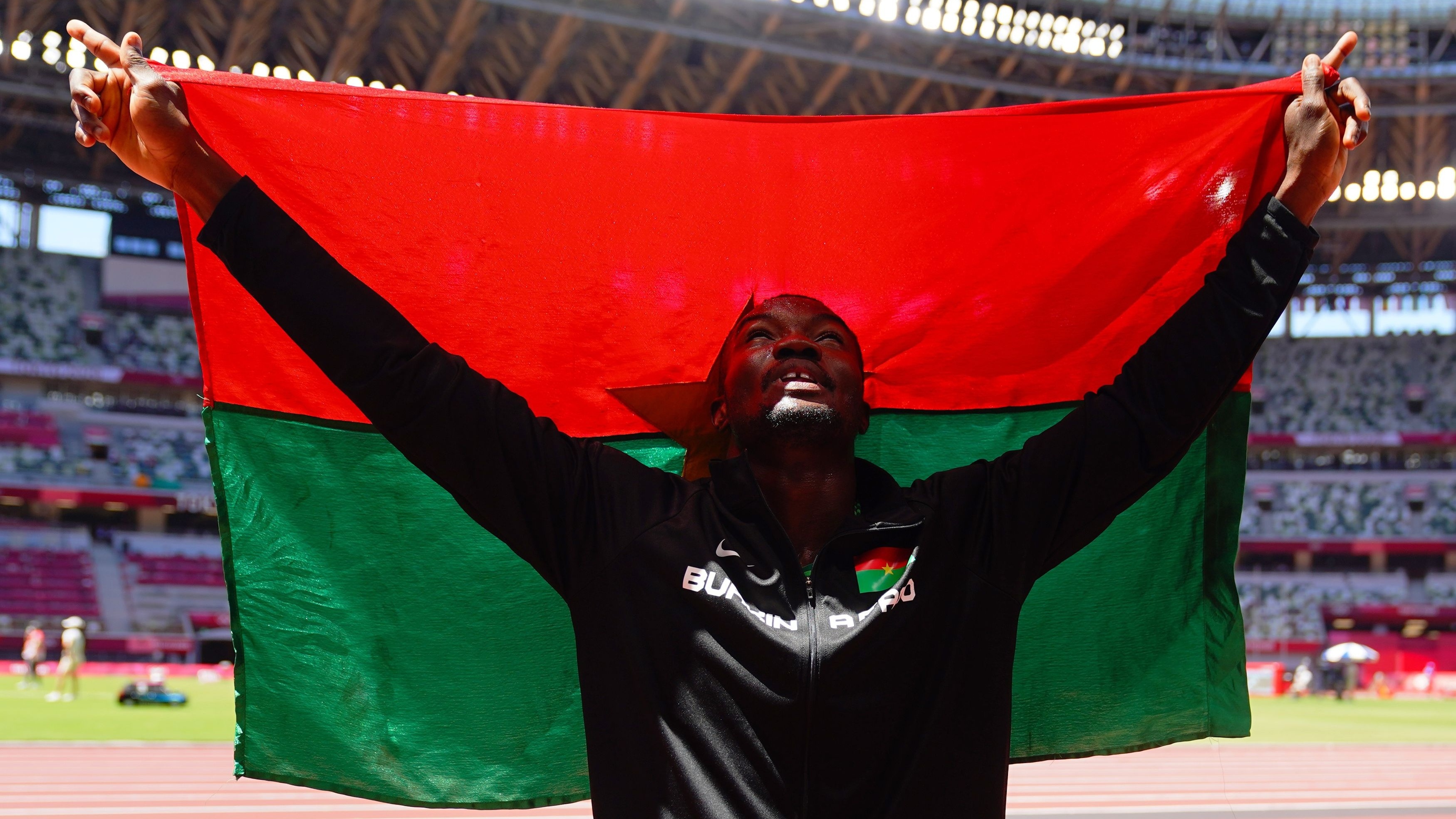 Burkina Faso flag, Hugues Fabrice Zango Wallpaper, 3500x1970 HD Desktop