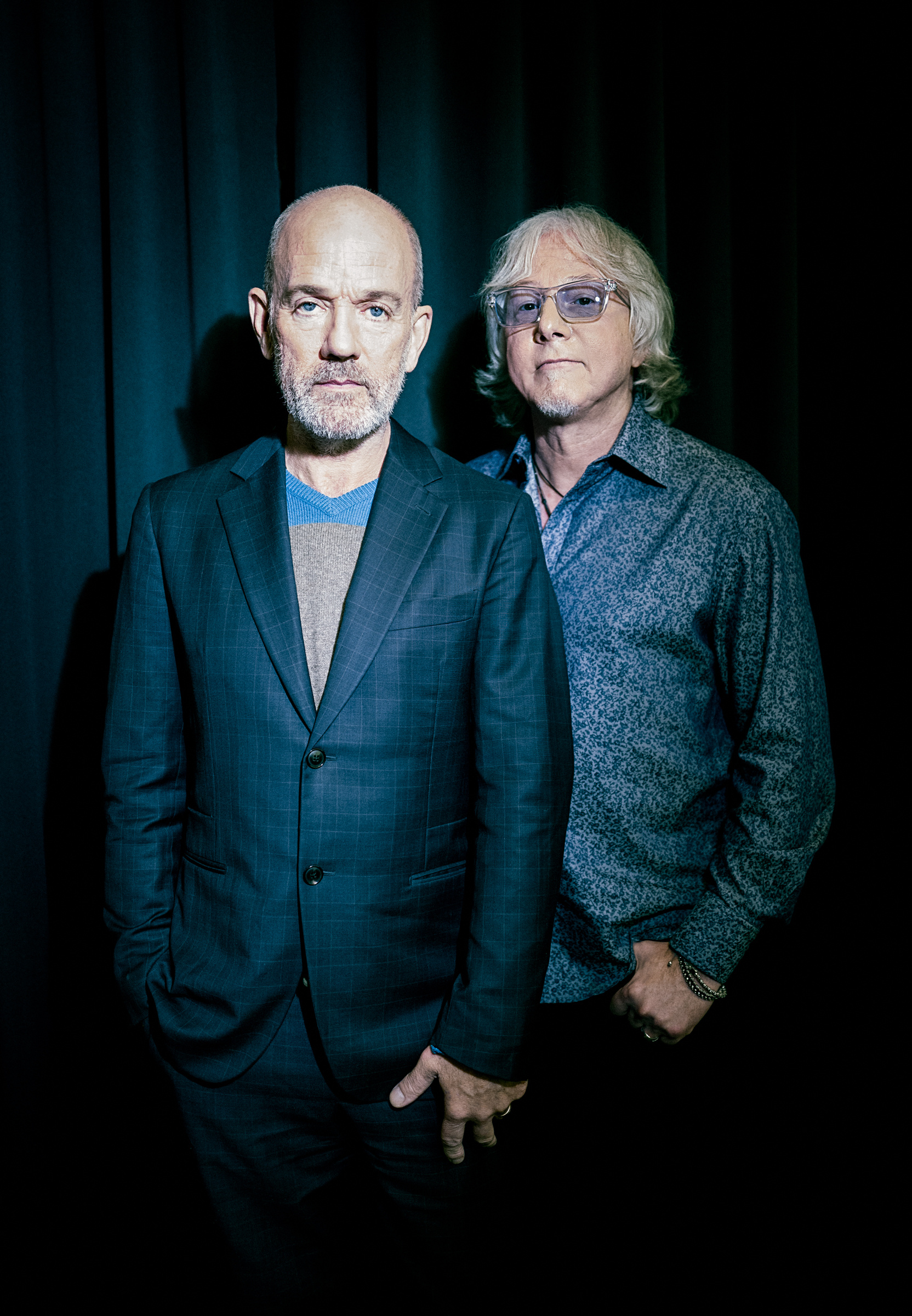 Mike Mills, R. E. M., Lightning spirit, Flesh magazine, 1670x2400 HD Phone