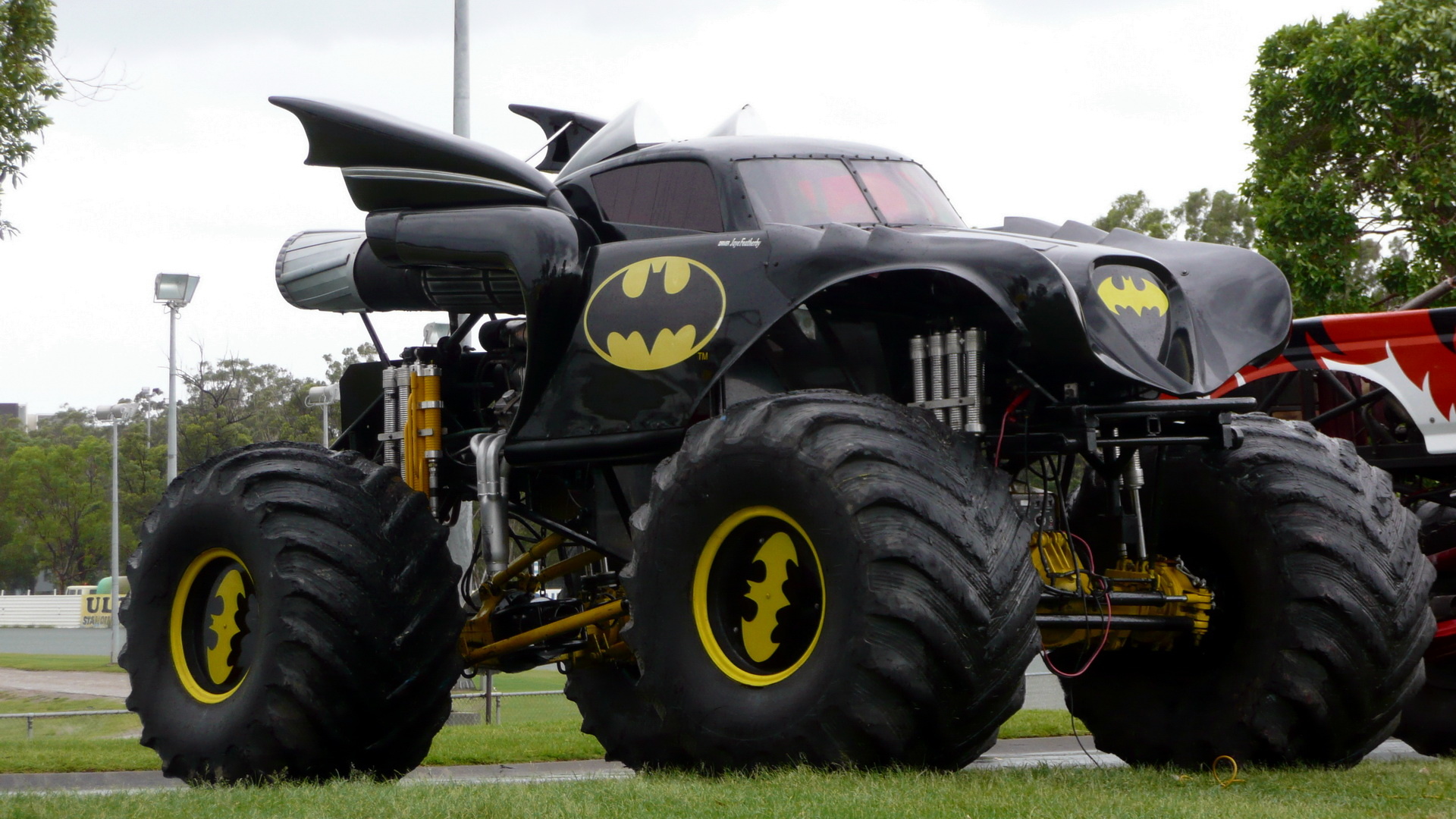 Batman, Monster Trucks Wallpaper, 1920x1080 Full HD Desktop