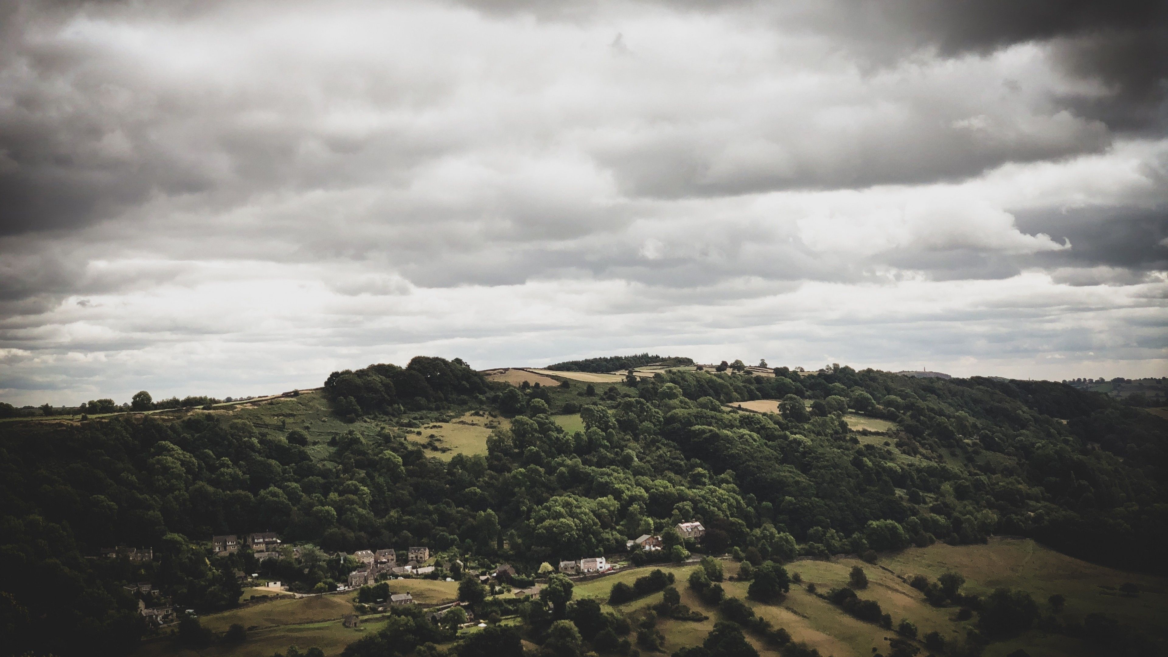 Gray Cloudy Sky, Cloudy weather scene, Ethereal cloud cover, Fuzzy sky view, 3840x2160 4K Desktop