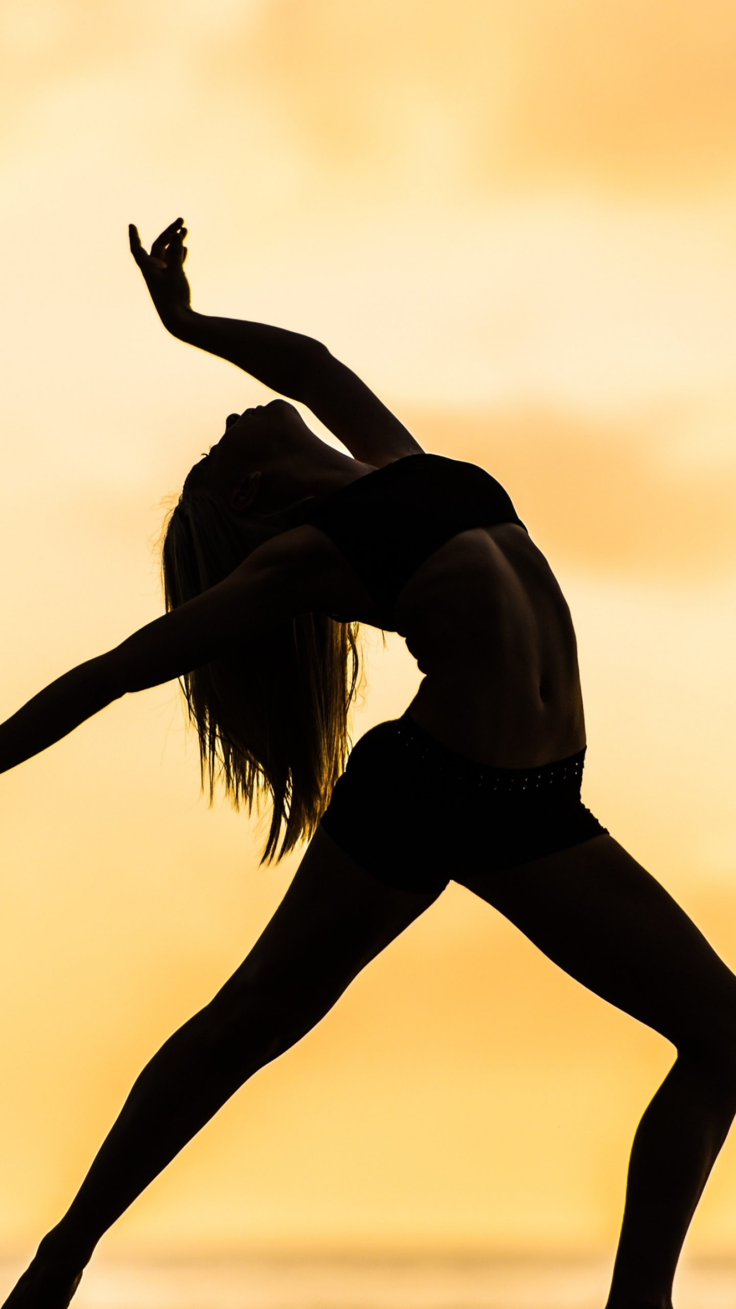 Women in dance, Energetic performances, Captivating poses, Dance artistry, 1440x2560 HD Phone