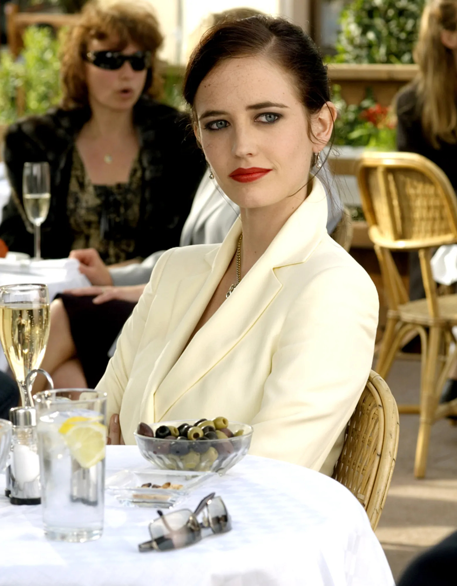 Eva Green, Bond Girl Wallpaper, 1560x2000 HD Phone