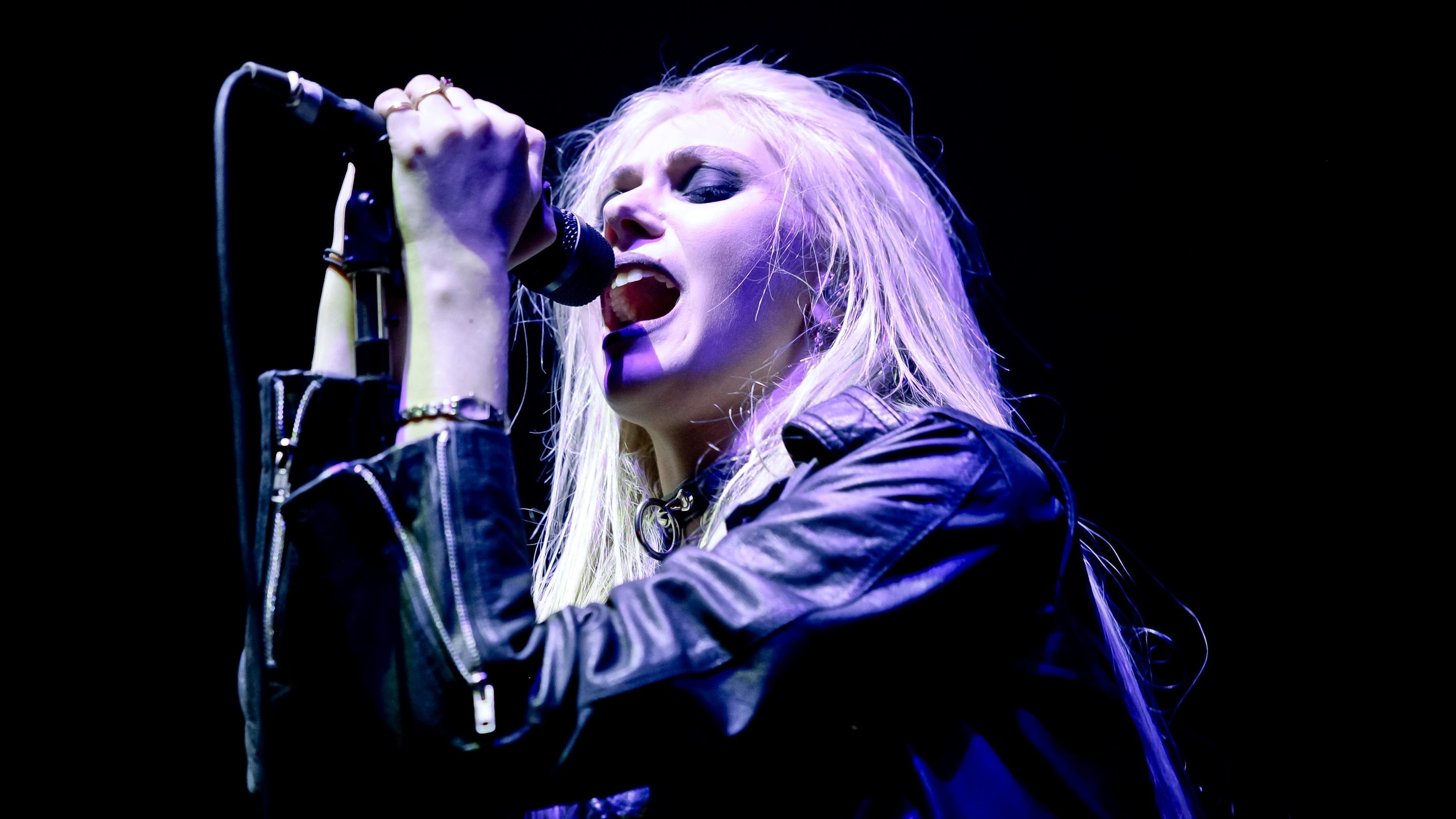 Taylor Momsen, Blonde women, Music wallpaper, Women in music, 3000x1690 HD Desktop