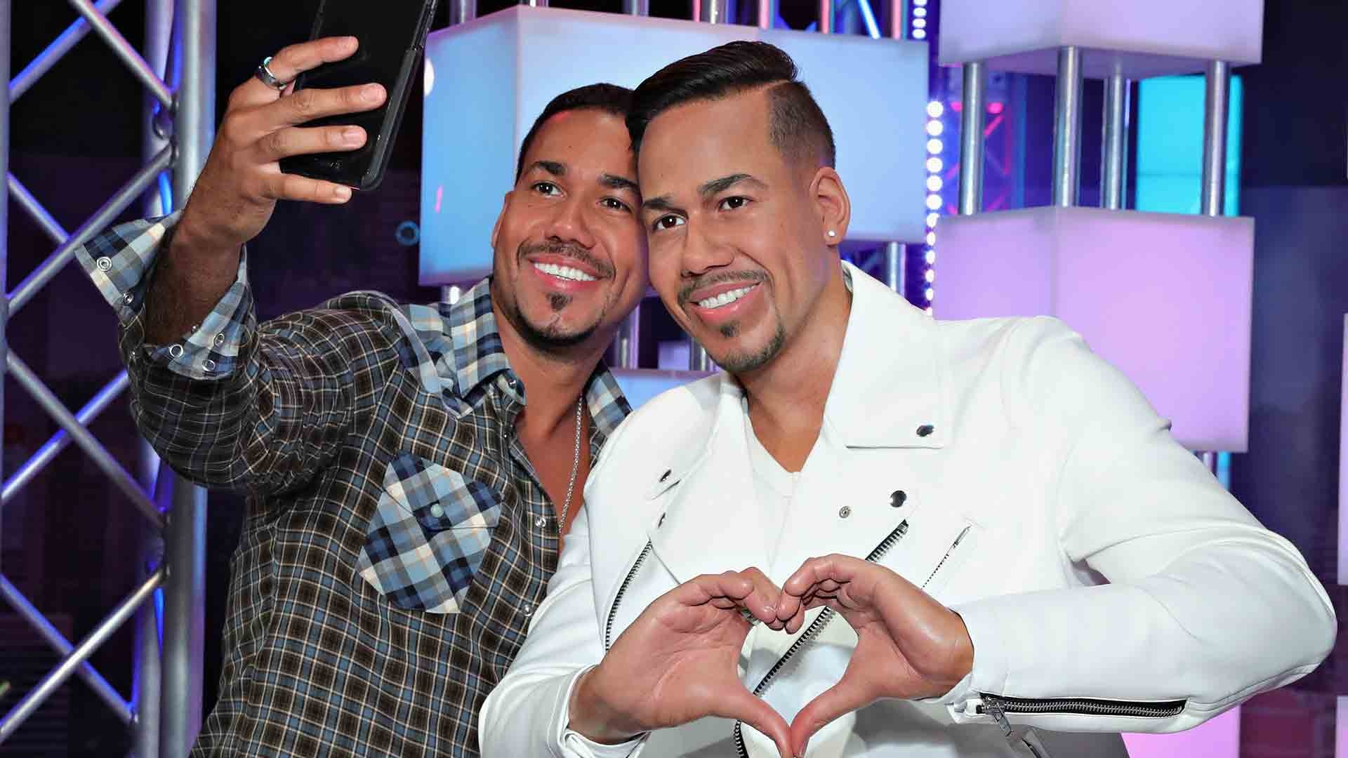 Romeo Santos, Wax figure, Madame Tussauds, Celeb ideas, 1920x1080 Full HD Desktop