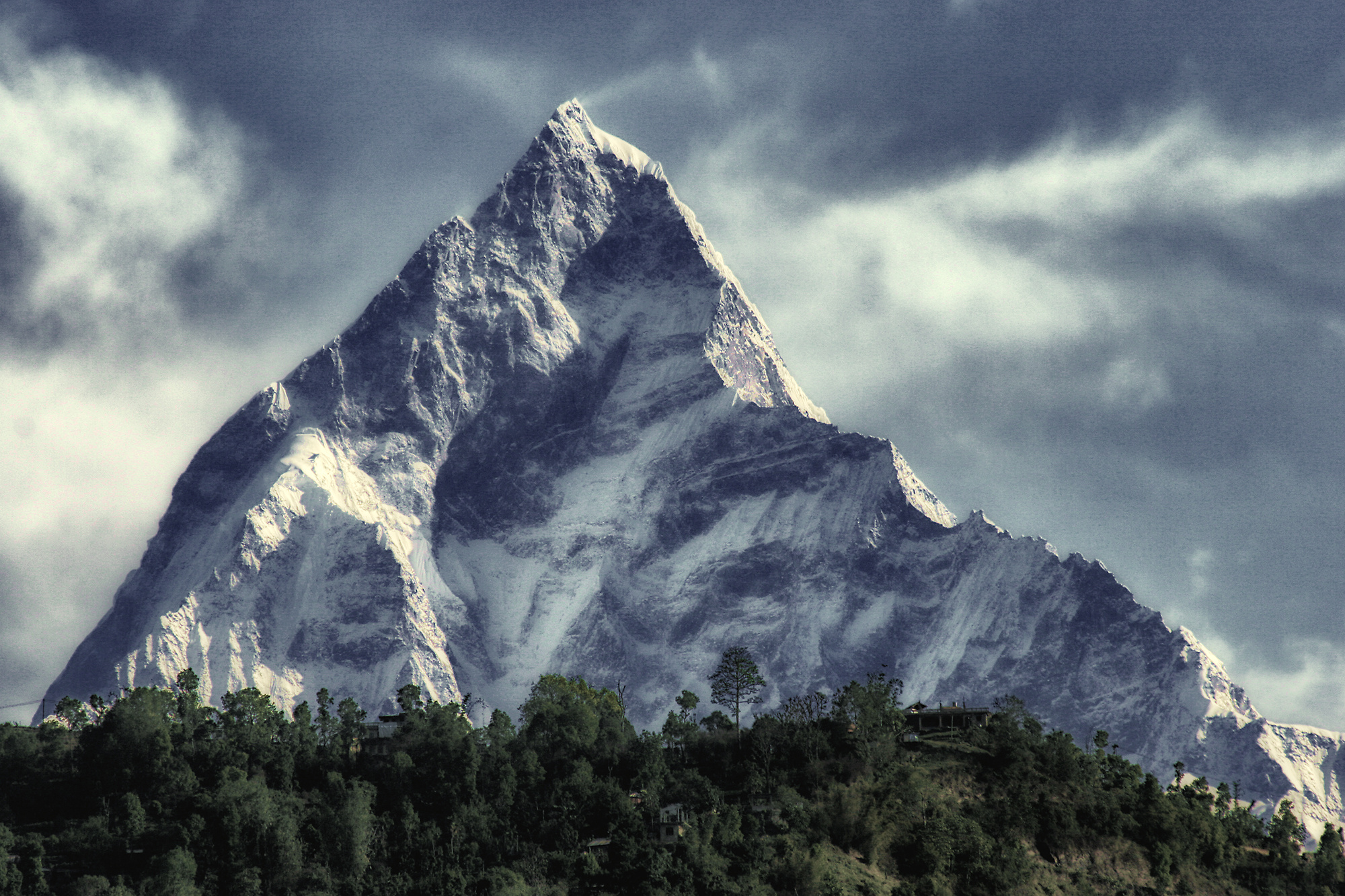 Machapuchare, Nepal Wallpaper, 2000x1340 HD Desktop