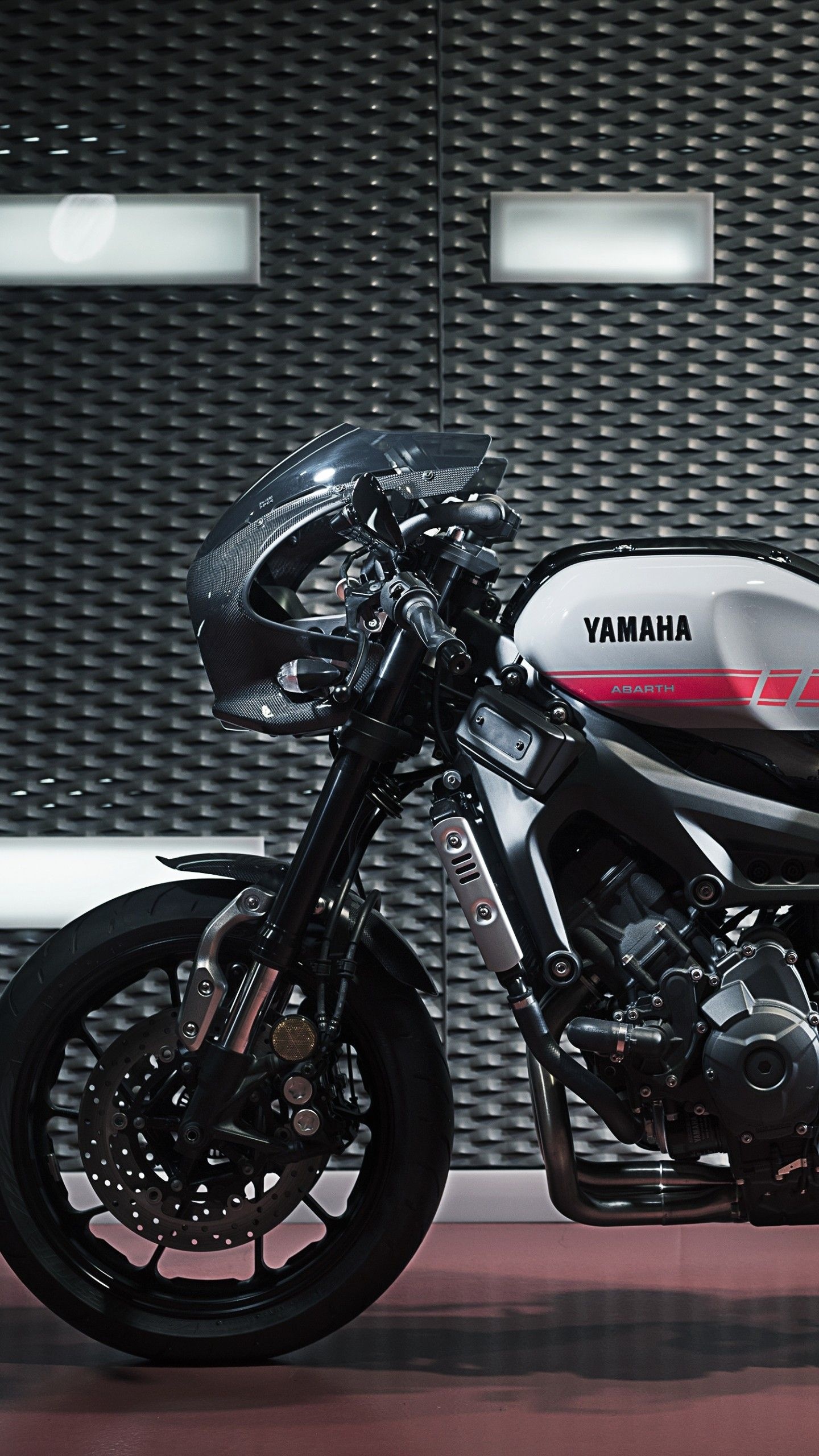 Yamaha XSR900, Dynamic performance, Retro-modern design, Yamaha excellence, 1440x2560 HD Phone