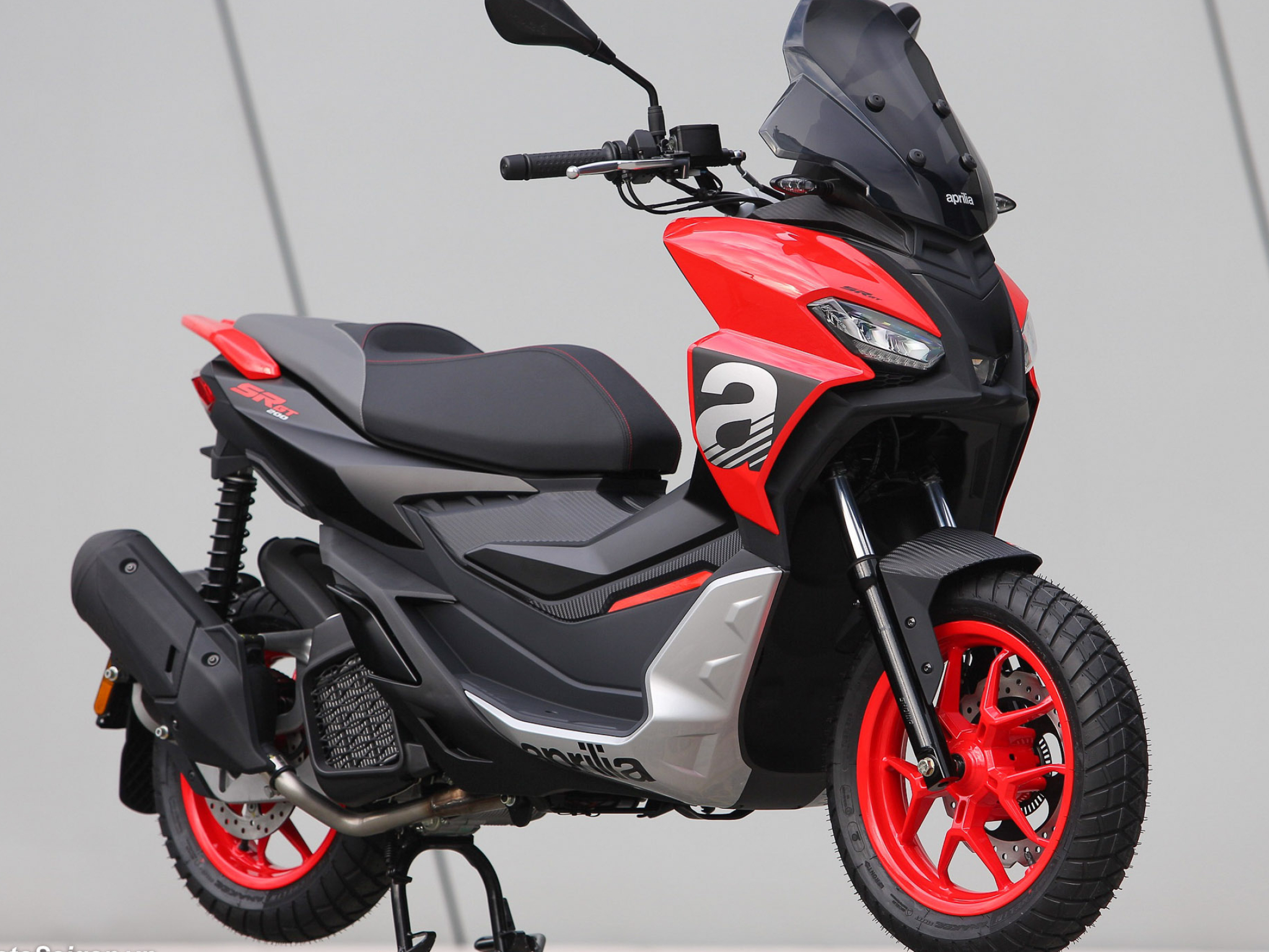 Aprilia SR-GT, Impressive performance, Adv 150 connection, Motor enthusiasm, 2050x1540 HD Desktop