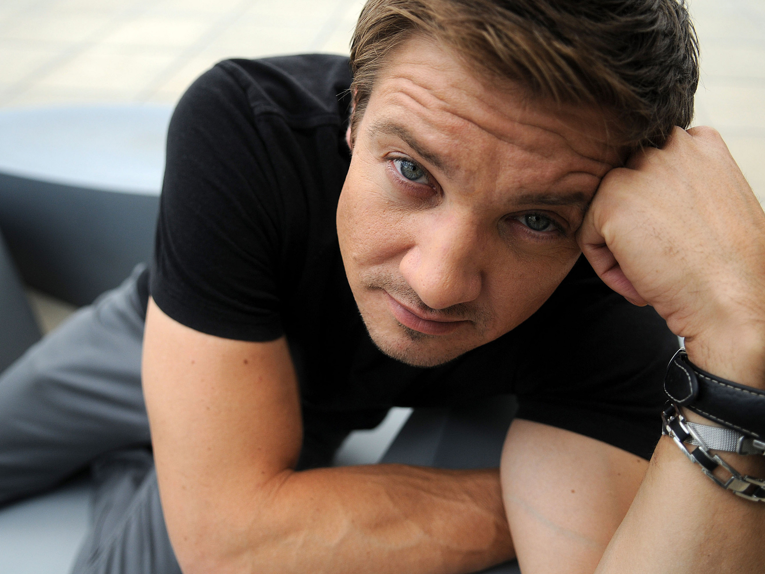 Jeremy Renner, Wide Wallpaper, High Quality, 2560x1920 HD Desktop