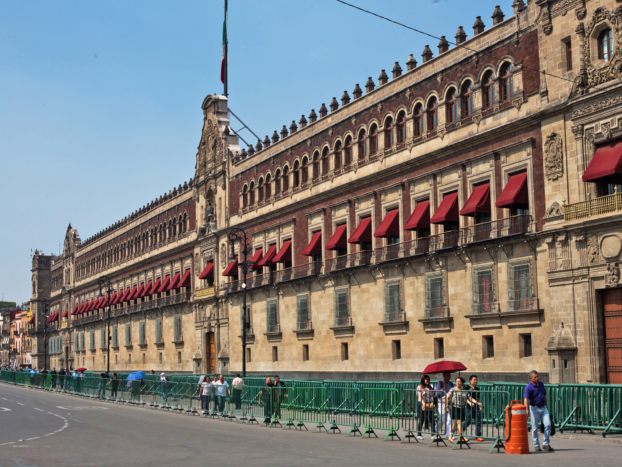 National Palace, Zocalo (Constitution Square) Wallpaper, 2050x1540 HD Desktop