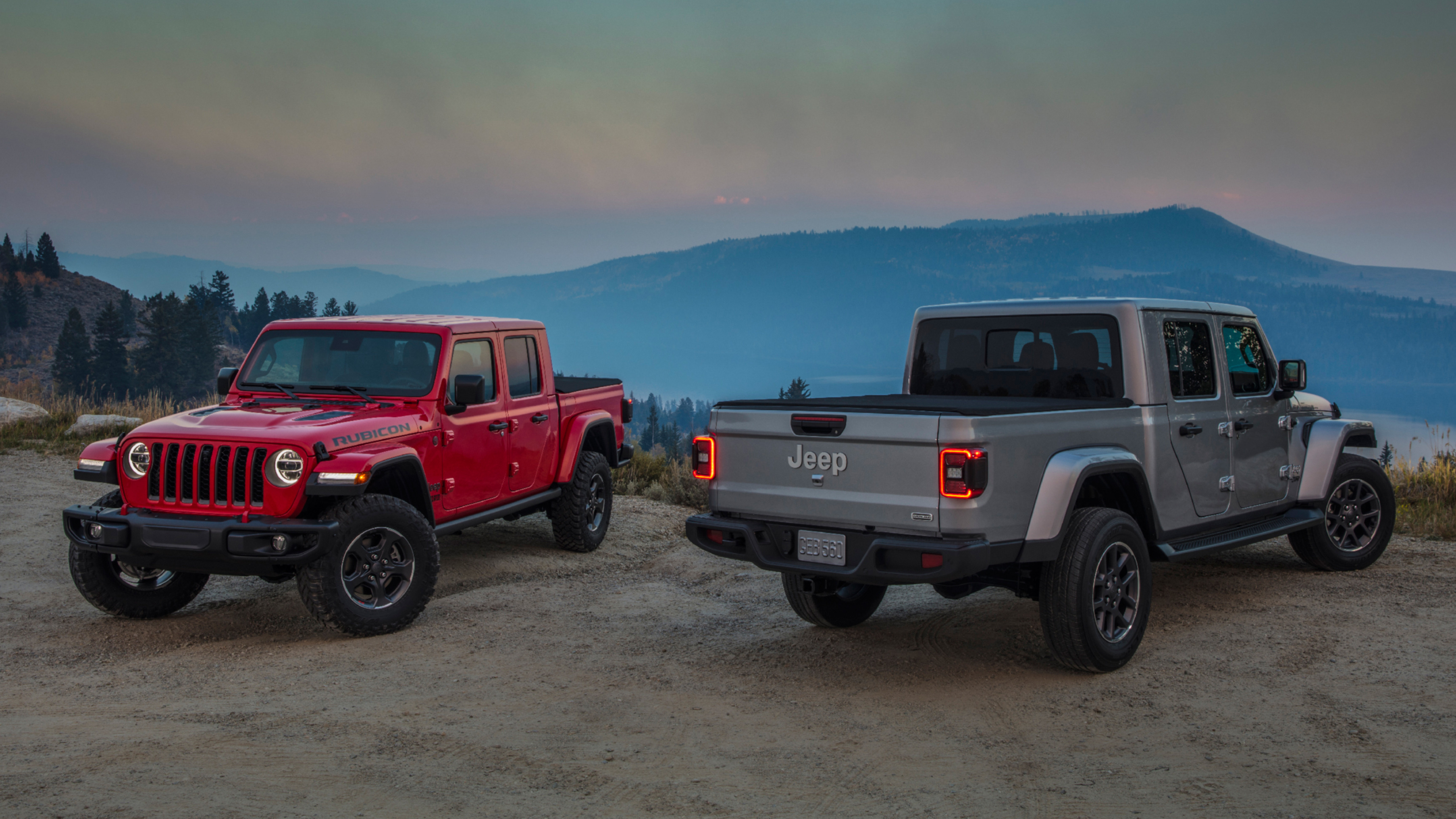 Rubicon vs Overland, Jeep Gladiator Wallpaper, 3840x2160 4K Desktop