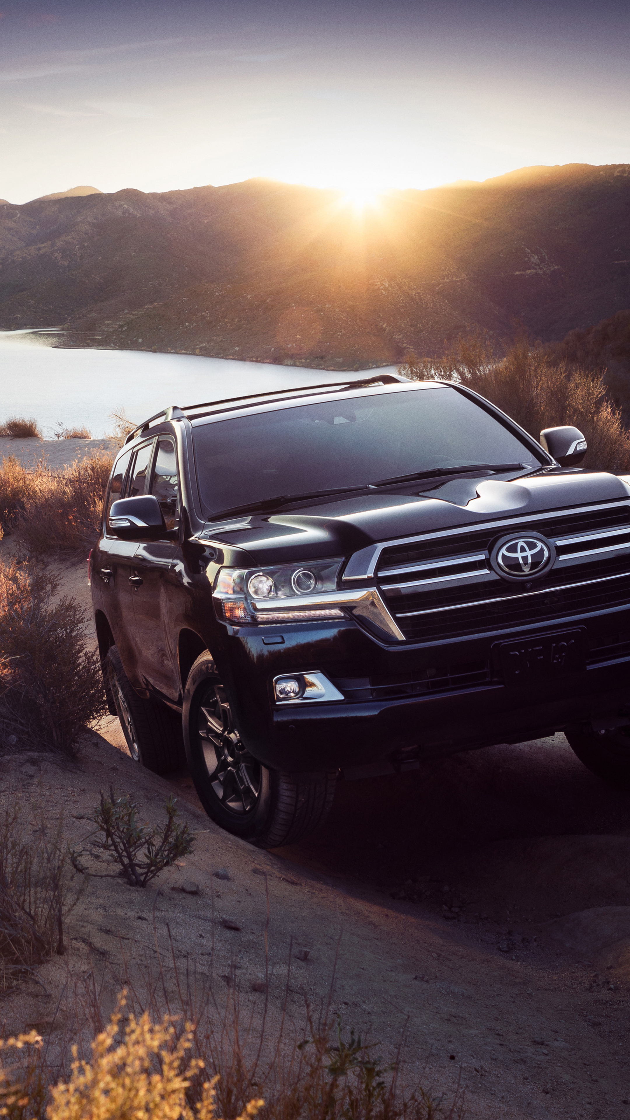 Heritage Edition 2019, Toyota Land Cruiser Wallpaper, 2160x3840 4K Phone