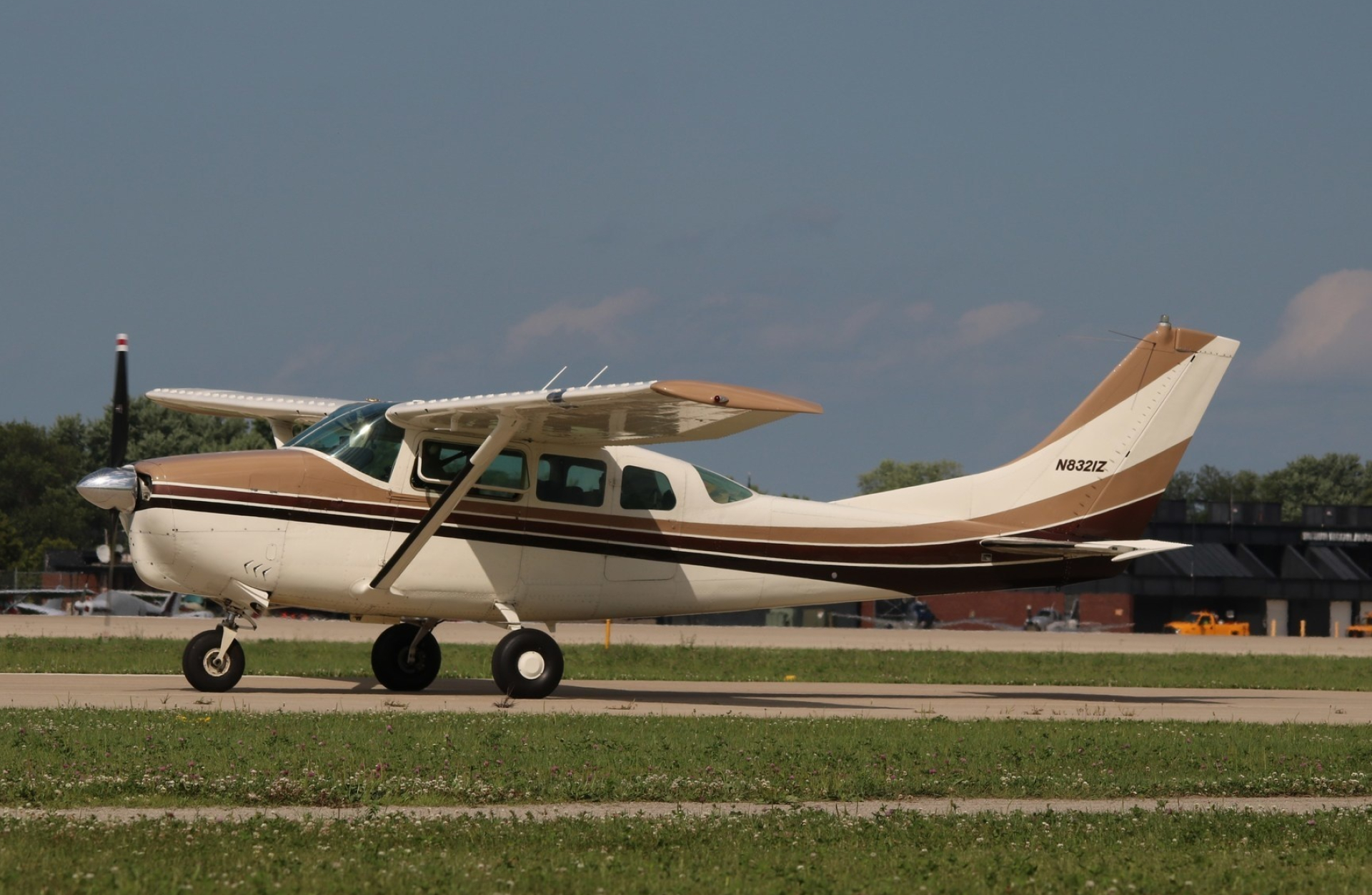 Cessna 205, Travels, Aircraft n8321z, 1963 Cessna 210, 1920x1260 HD Desktop