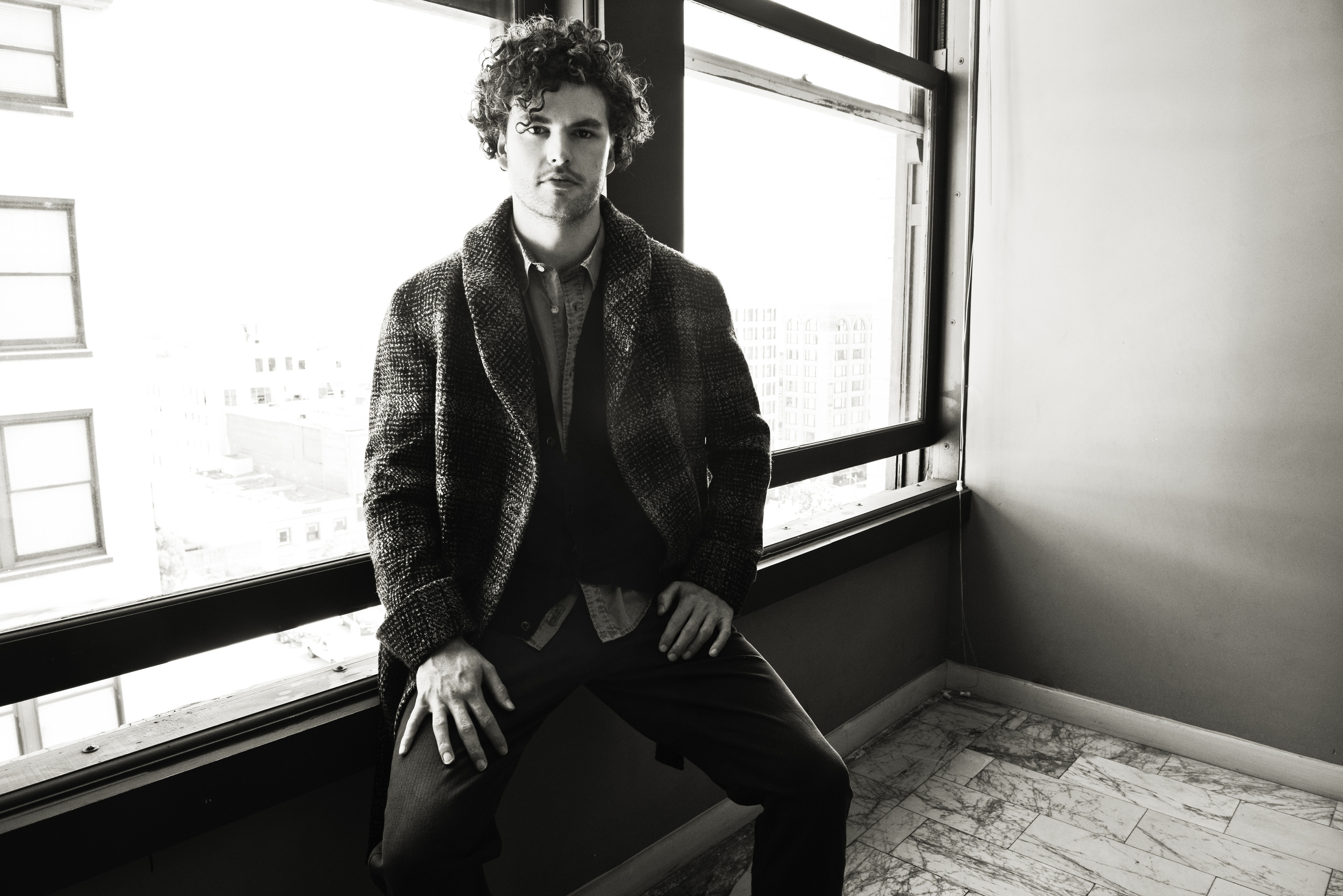 Vance Joy (Music), Unique sound, Captivating vocals, Artistic vision, 2500x1670 HD Desktop