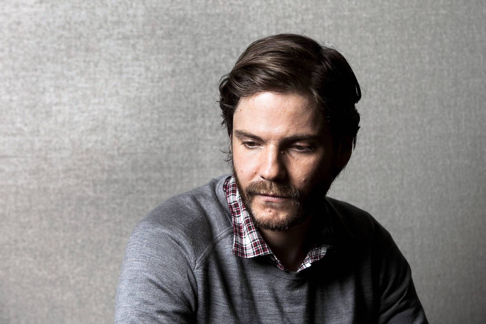 Daniel Bruhl, Movies, Celebrity, Hollywood, 2050x1370 HD Desktop