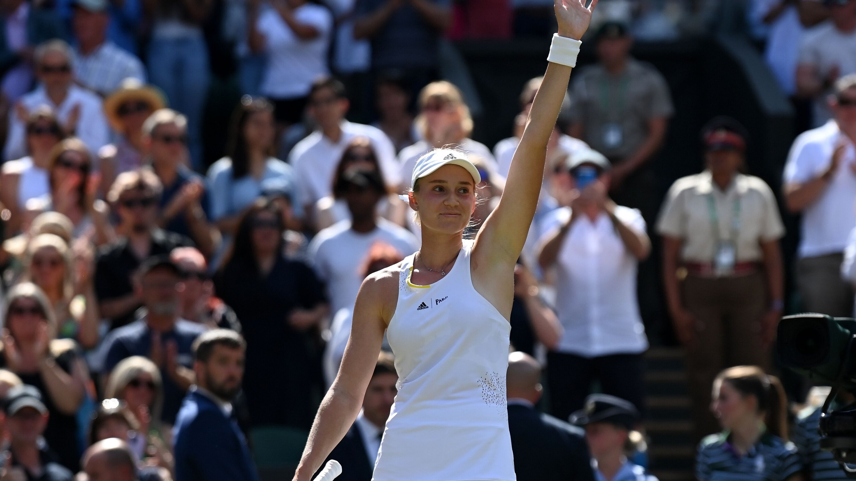 2022 Wimbledon, Elena Rybakina Wallpaper, 3000x1690 HD Desktop