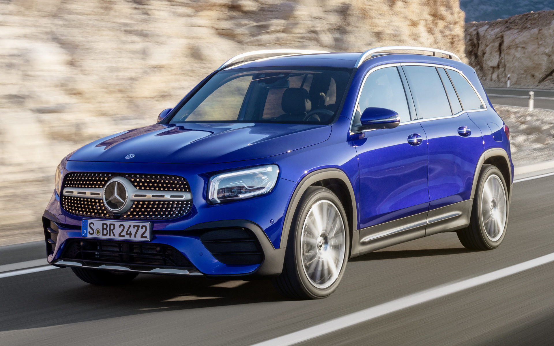 Mercedes-Benz GLB, Stylish compact SUV, AMG Line elegance, Car Pixel, 1920x1200 HD Desktop