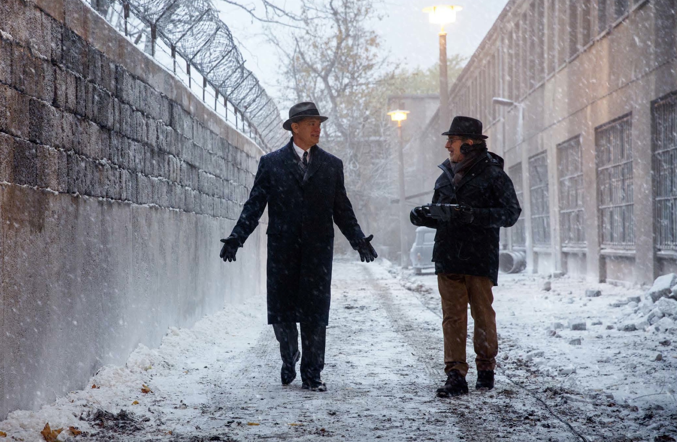 Bridge of Spies, Real-life espionage, Cold War era, Gripping narrative, 2290x1500 HD Desktop