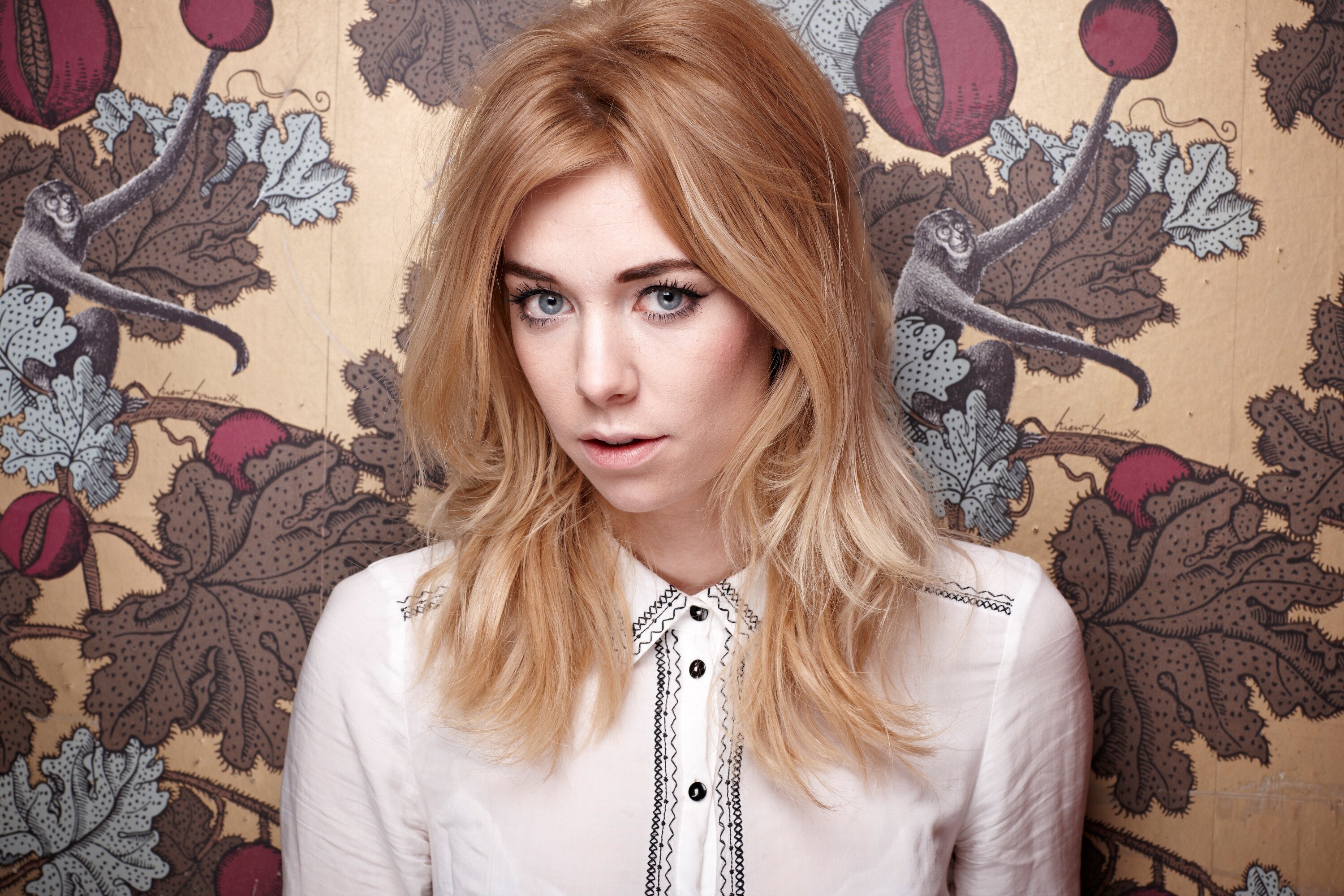 Vanessa Kirby, HD wallpaper, Background image, 3000x2000 HD Desktop