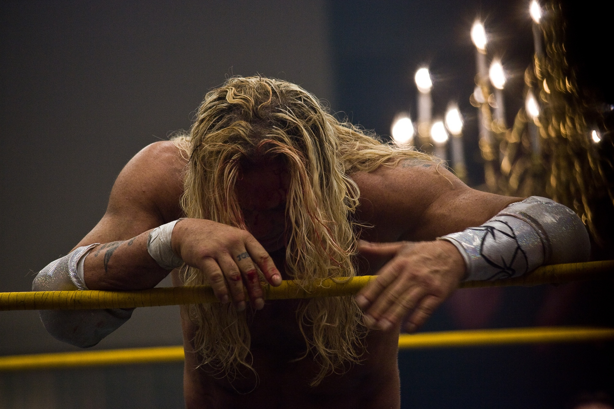 The Wrestler, Disintegration of American dream, Emotional downfall, Struggle for redemption, 2000x1340 HD Desktop