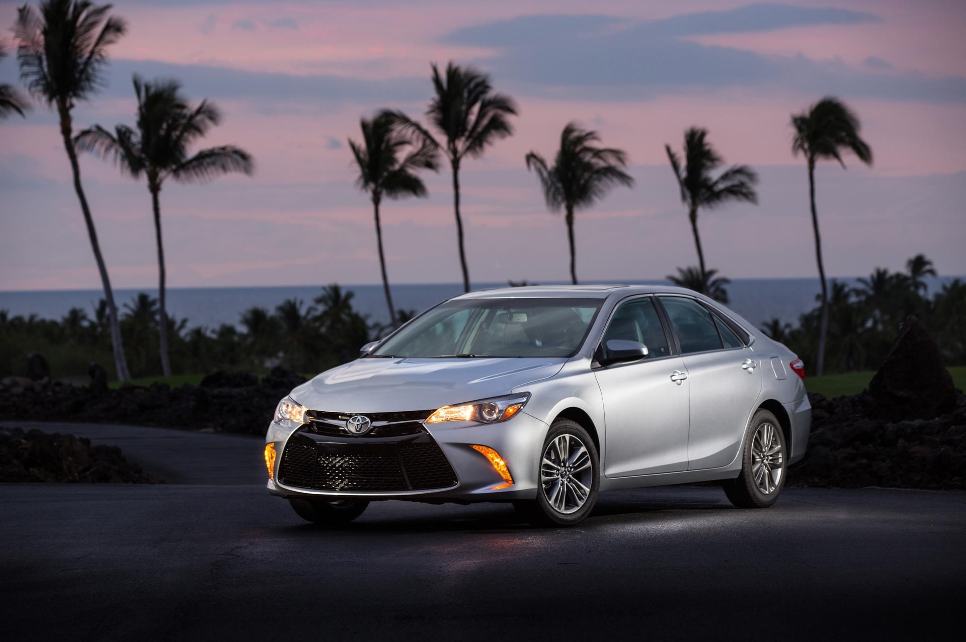 2016 USA Version, Toyota Camry Wallpaper, 1920x1280 HD Desktop