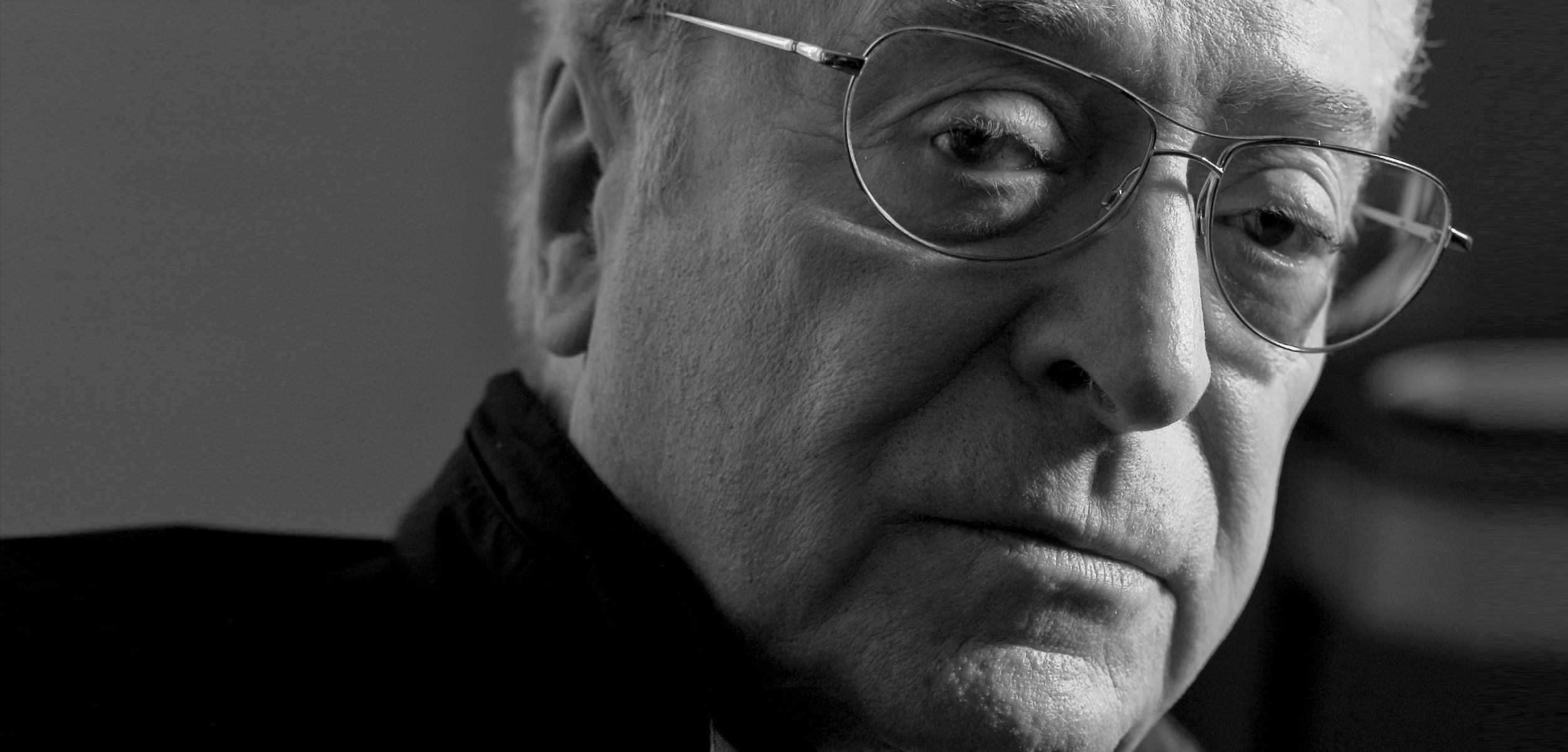 Michael Caine, Live to 100, Gentlemans Journal, 2510x1200 Dual Screen Desktop